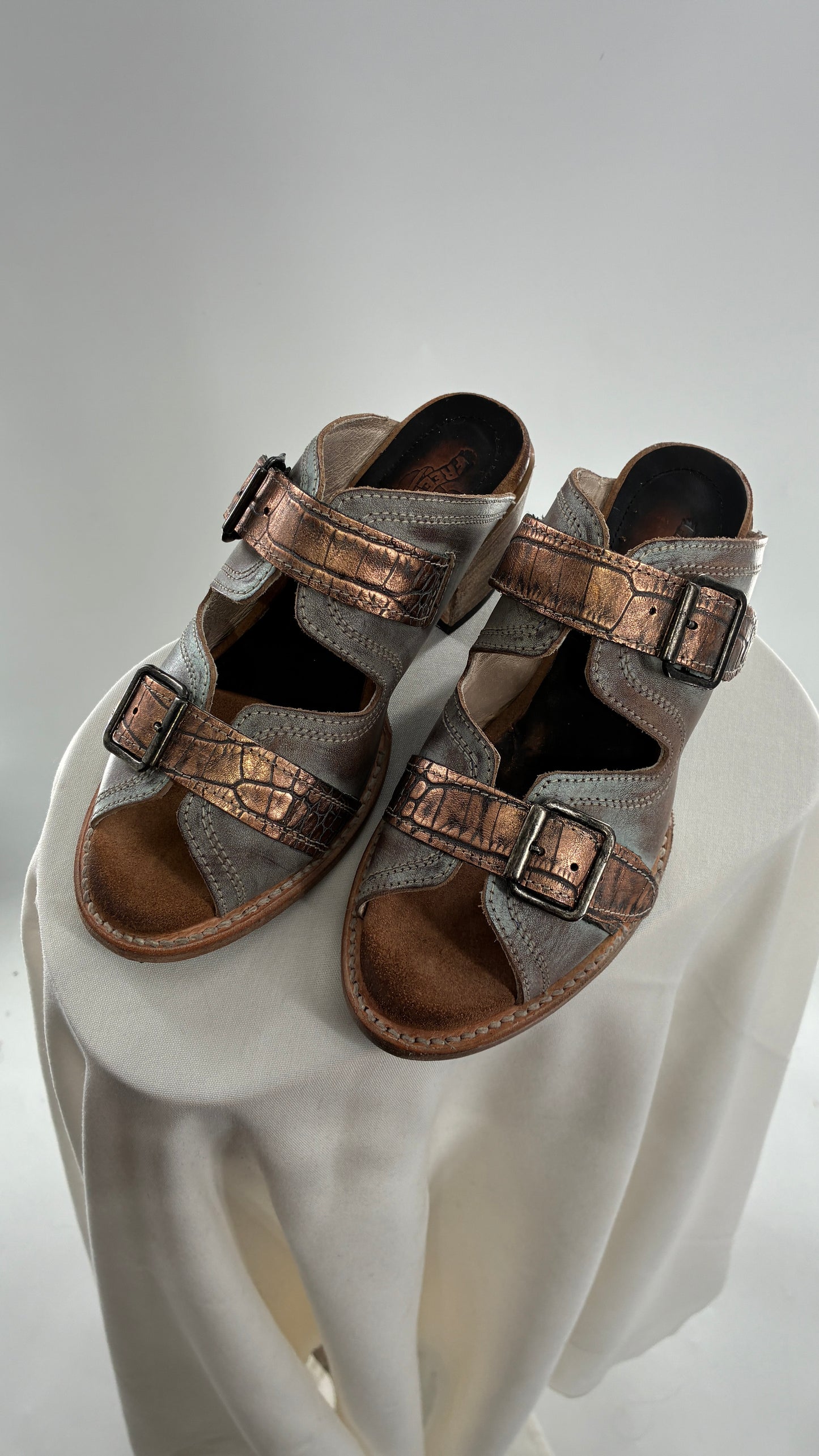 Free Bird Caprice Leather Sandal with Bronze Embossed Straps and Stamped Sole Made in Mexico (7)