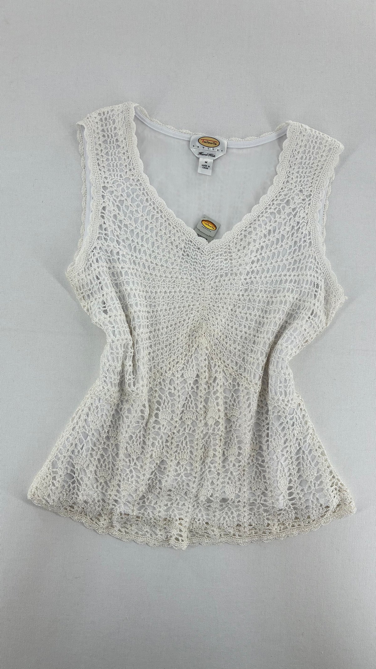 Deadstock Vintage TALBOTS White Crochet Sleeveless Top (Medium)