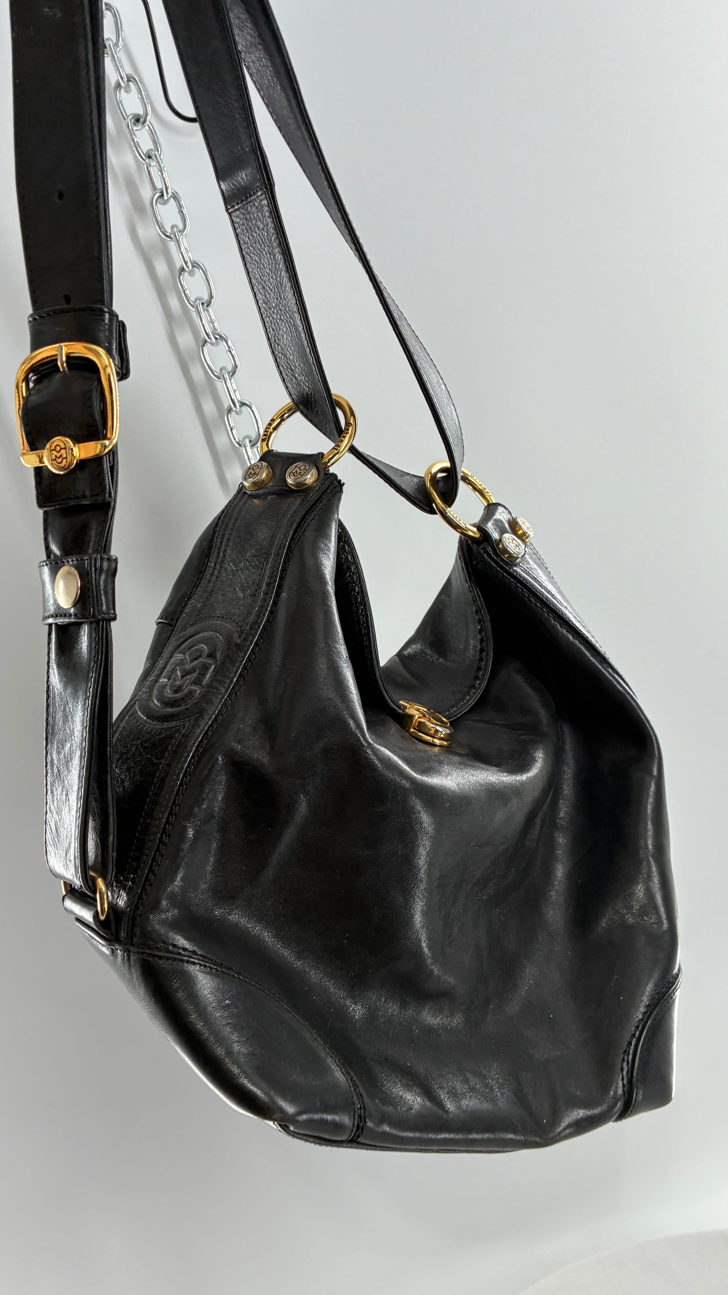 Vintage MARINO ORLANDI Black Leather Purse Made in Italy with Gold Embossed Hardware