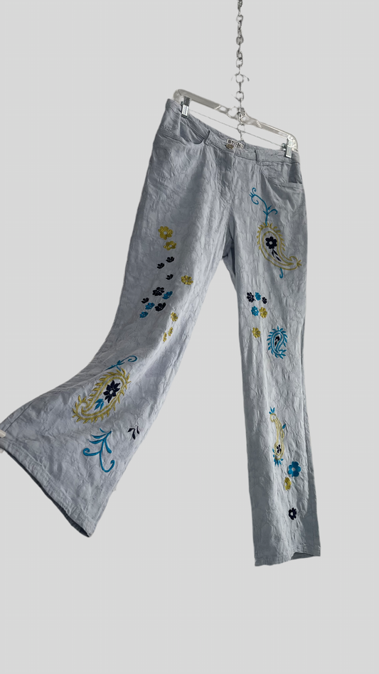 Vintage DEMOCRACY Embroidered, Textured Kickflares (8 Petite)