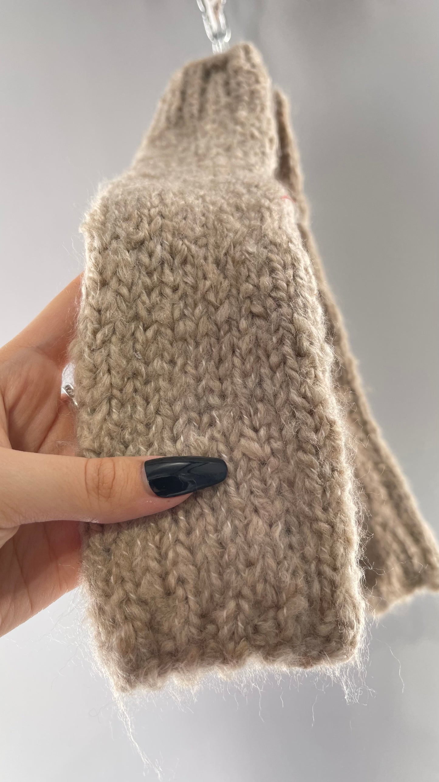 Urban Outfitters Beige/Oatmeal Knit Arm Warmer/Glove with Covered Palm, Thumb Hole