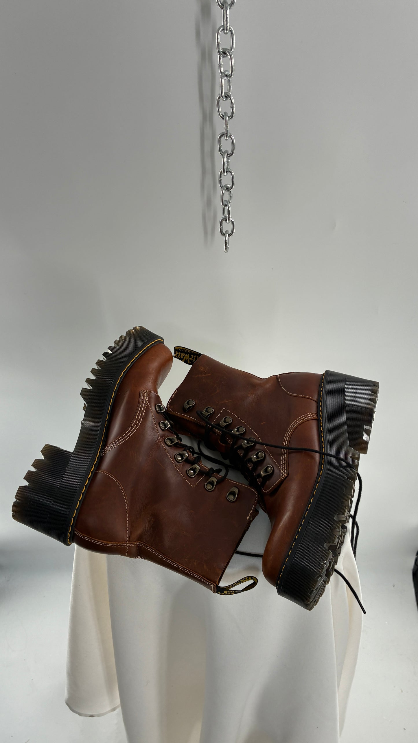 DR. MARTENS Leona Saddle Leather Platform Boots (9L)