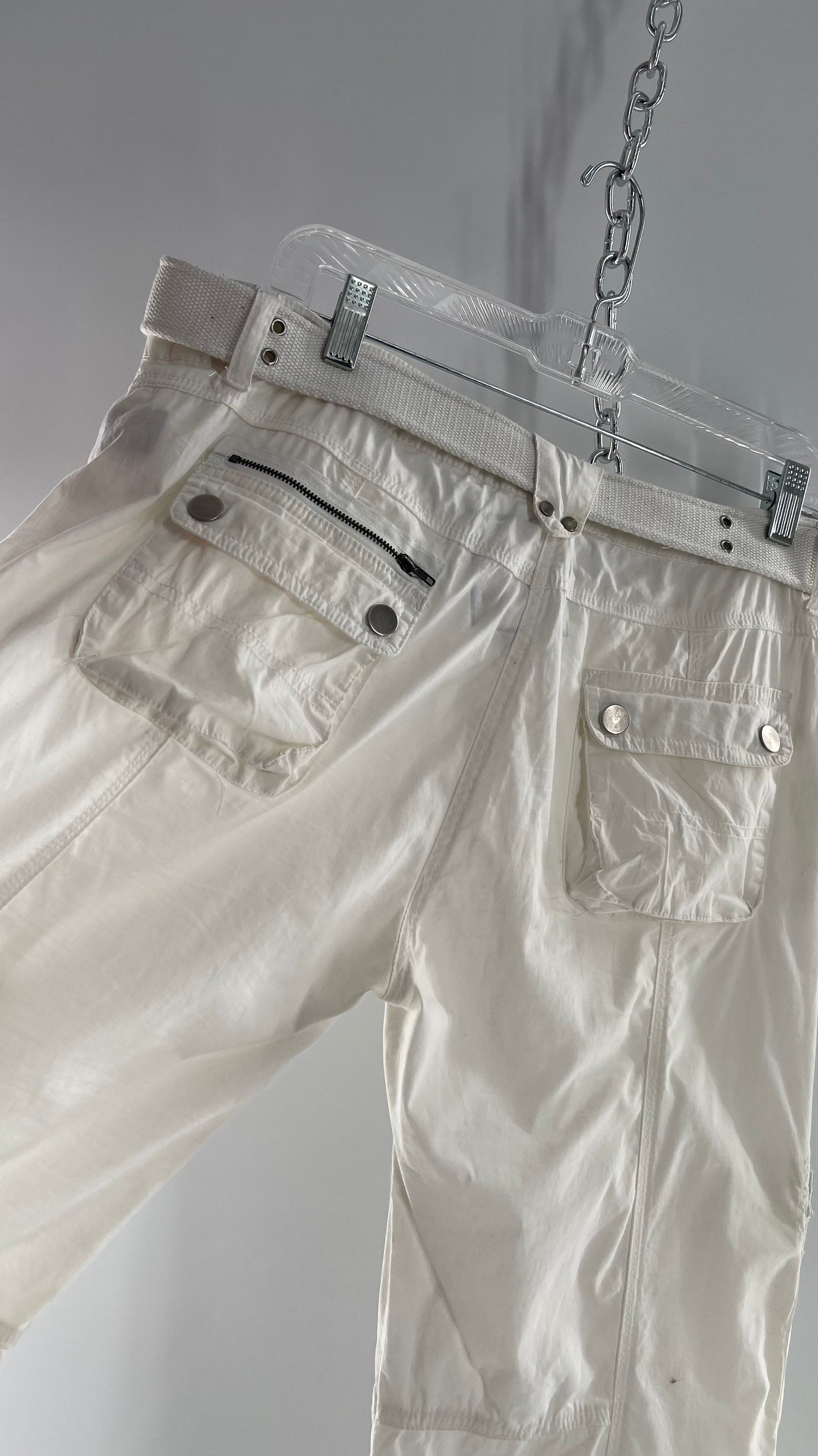 Vintage 1990s Jane Doe Low Rise White Baggy Cargos with Belted Waistline (32)