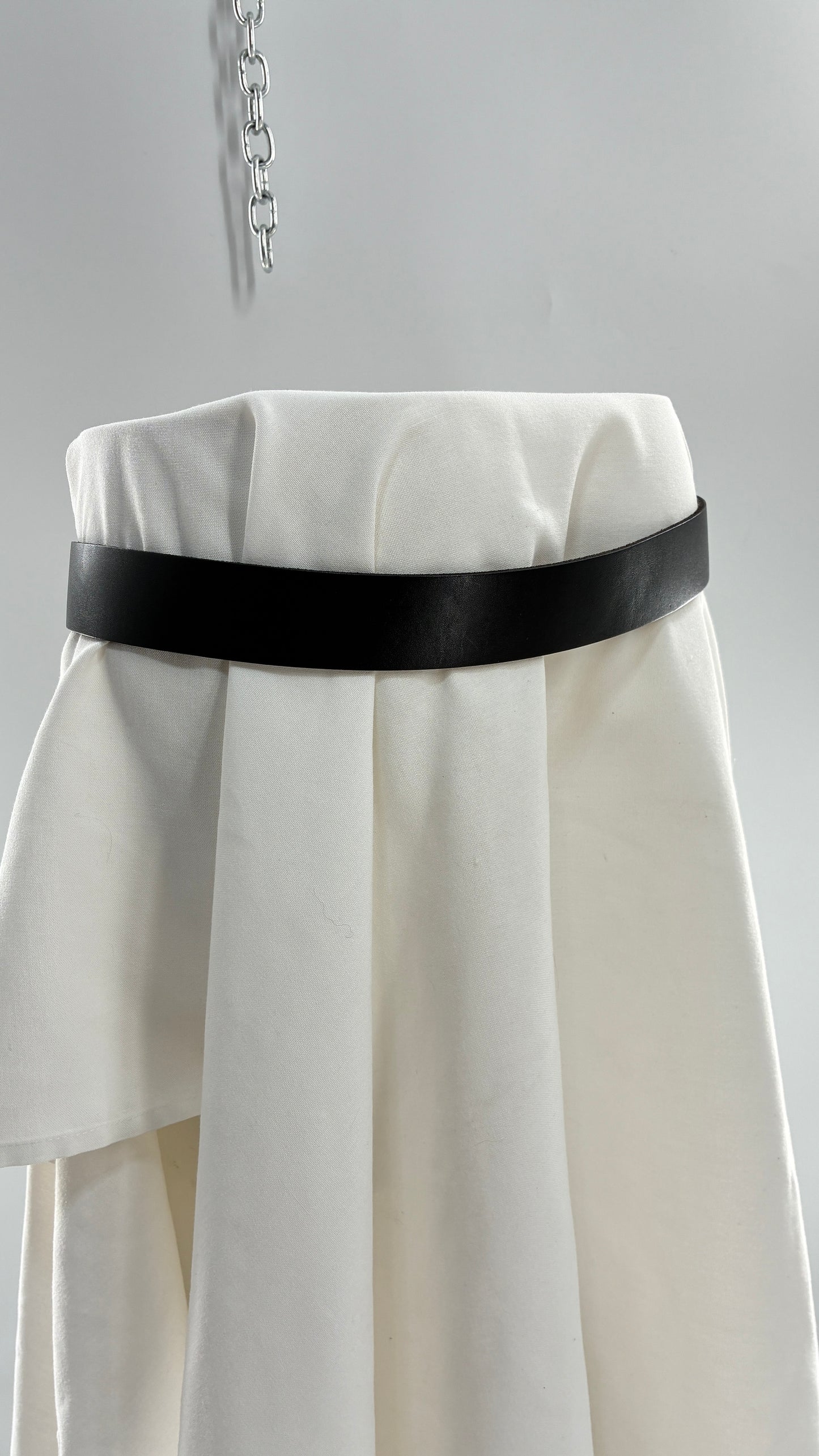 Vintage THE LIMITED Black Leather Belt with Heavy Metal Buckle (Large)