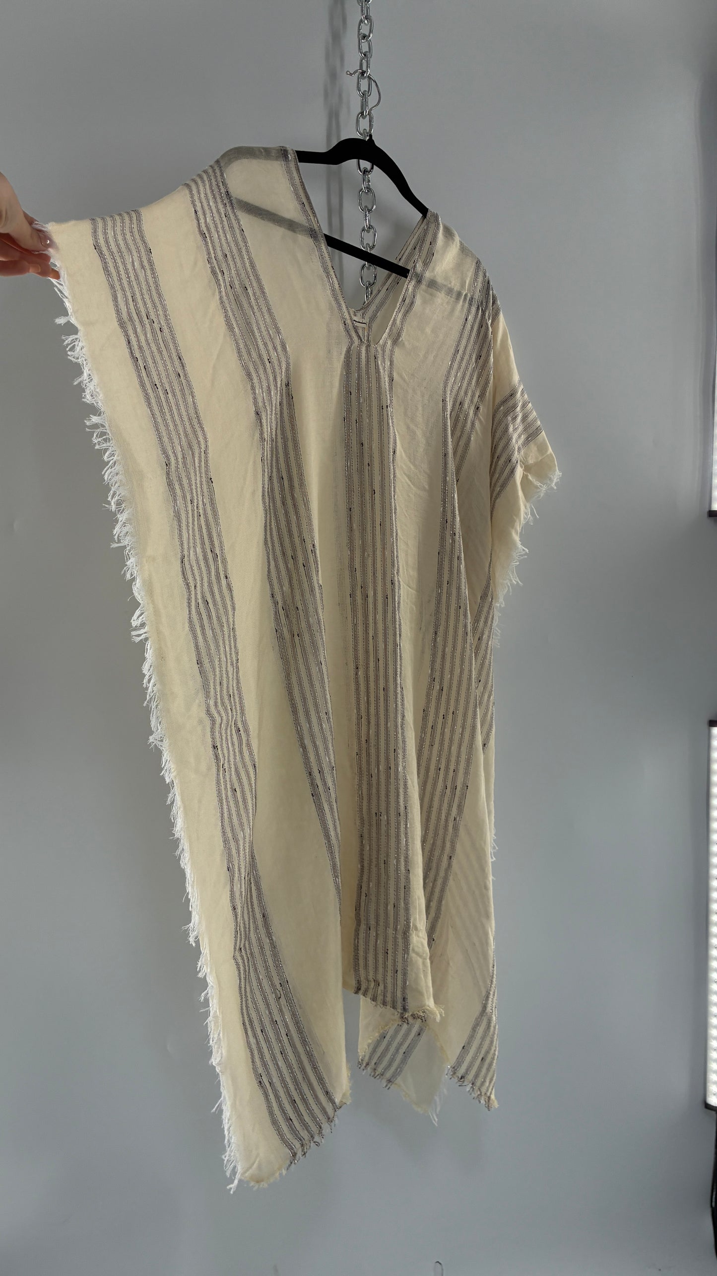 Anthropologie Do Everything in Love Tunic Sweeping Cape/Cover Up with Silver Tinsel (One Size)