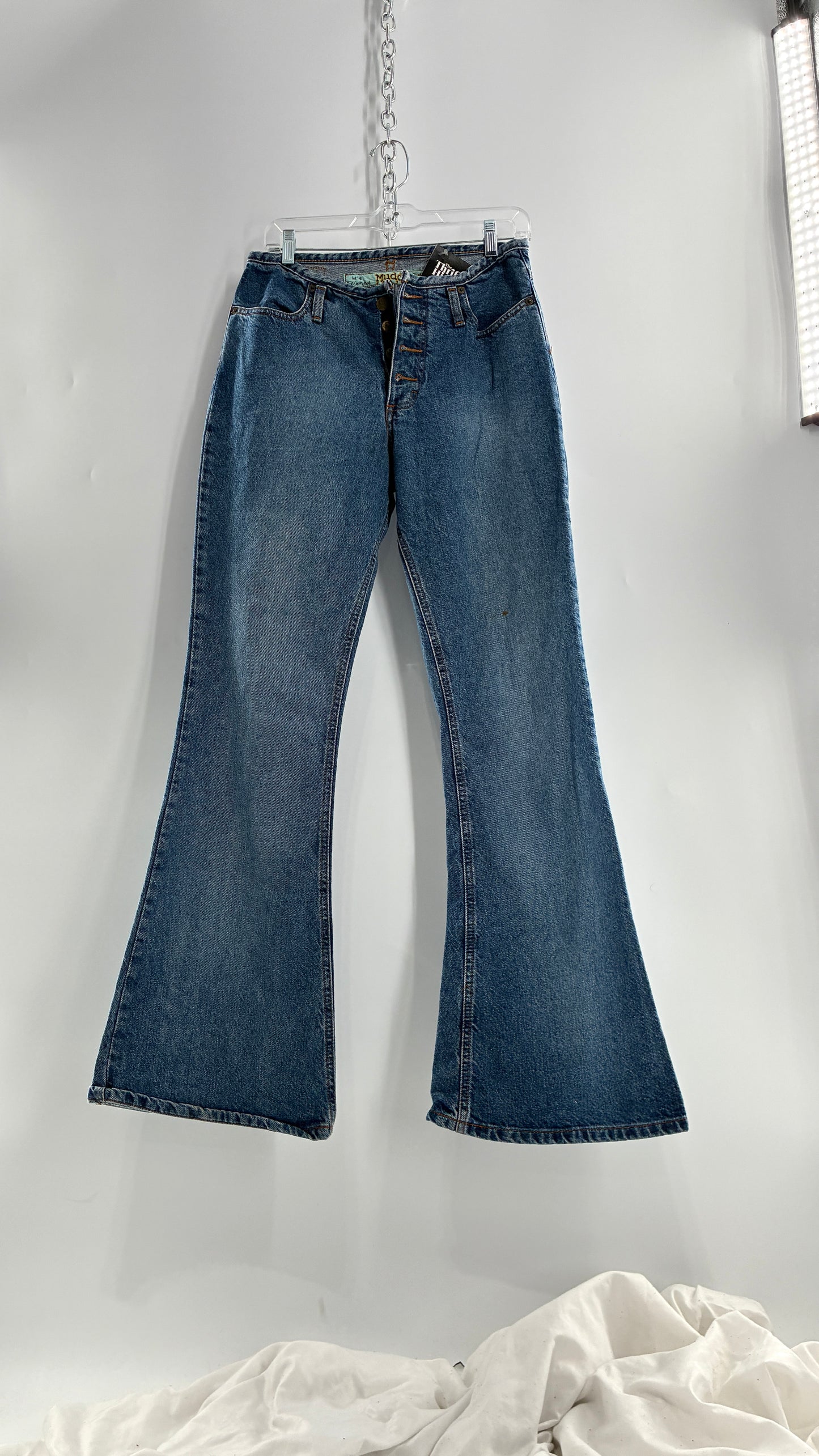 Vintage 1980s MUDD Flared Button Front Jeans with Colorful Jacron (9)