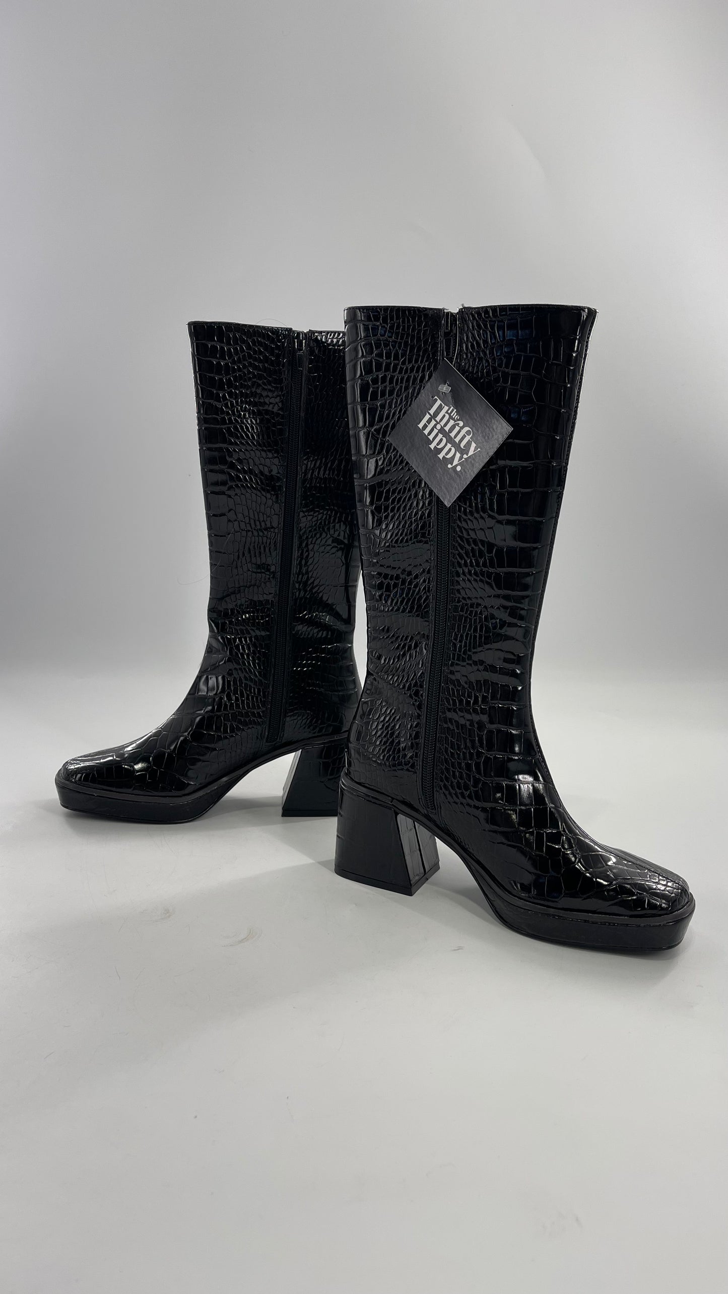 Urban Outfitters Black Crocodile Embossed Knee High Heel Boots (6)