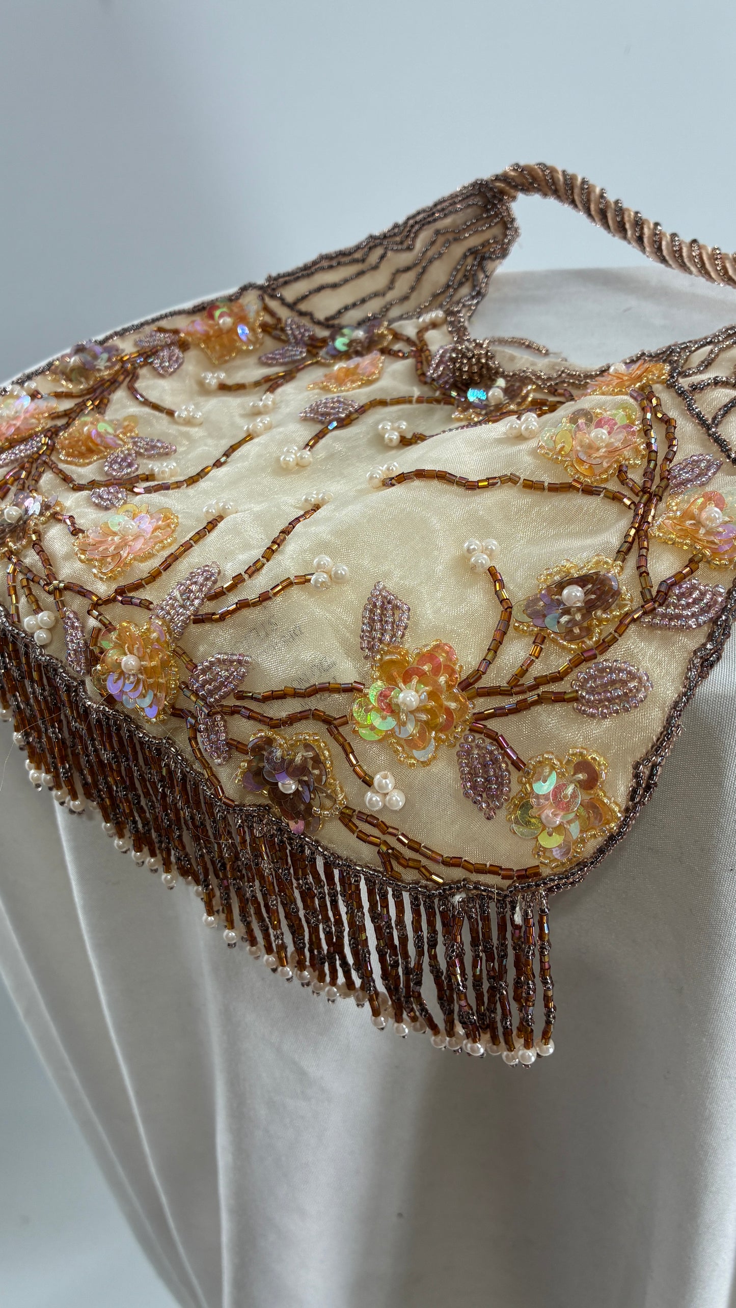 Vintage Deadstock Beige Beaded Fringe Purse with Embroidered Beaded Florals