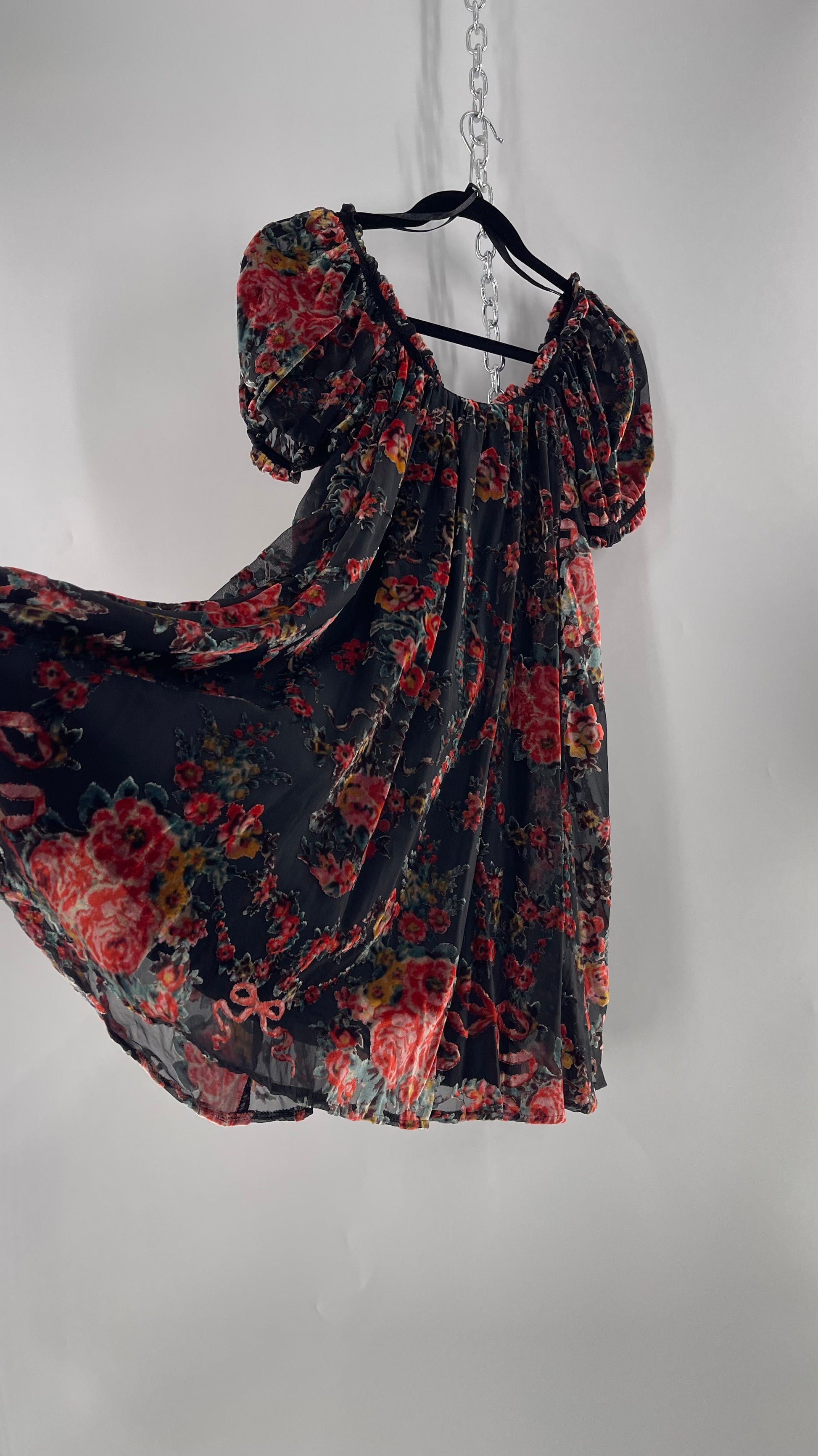 Free People Beautiful Blooms Velvet Florals Babydoll Dress (Small) The Thrifty Hippy Free People Beautiful Blooms Velvet Florals Babydoll Dress (Small) The Thrifty Hippy