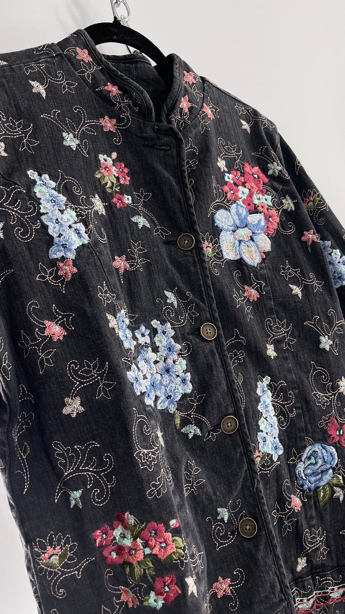 Vintage Gray Denim&Co Jacket Covered in Embroidered Florals (Medium)