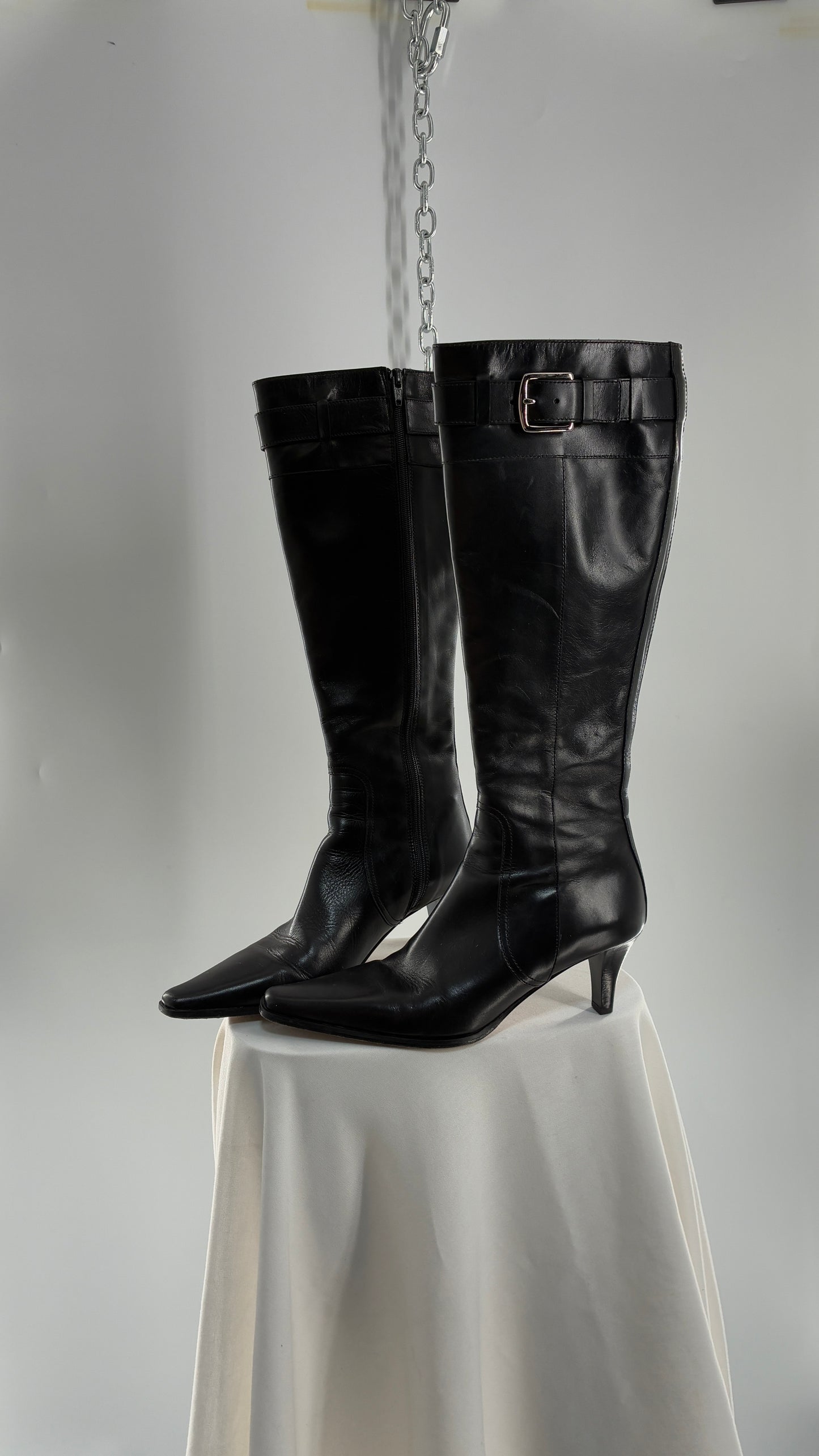 Vintage COACH Adrianna Black Leather Kitten Heel Knee High Boots (7.5)