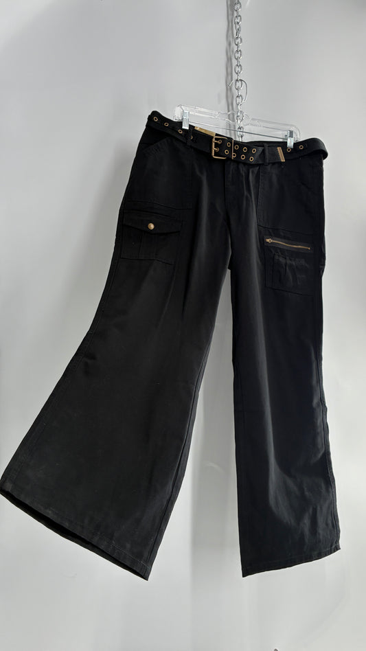 Deadstock Vintage MOKACHINO Black Kickflare Low Rise Belted Cargos (16X)