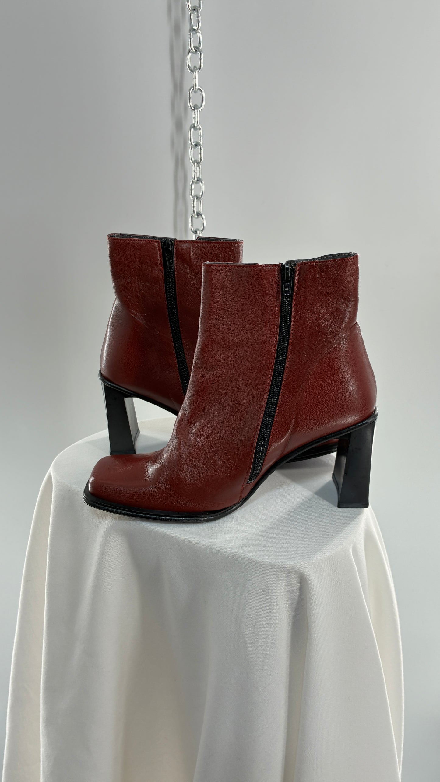 Vintage APARATUS BOOTS Red Genuine Leather Square Toe, Square Heel Boots with Purple Sole (38)