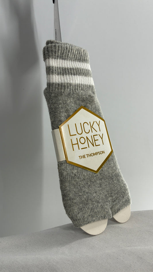 LUCKY HONEY Grey Yoga Toeless Socks