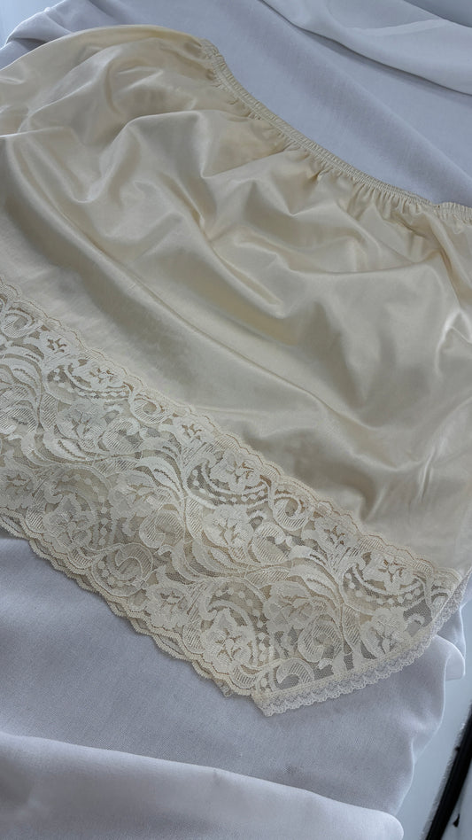 Vintage Vanity Fair Ivory Mini Slip Skirt with Slit and Wide Lace Trim (Medium)