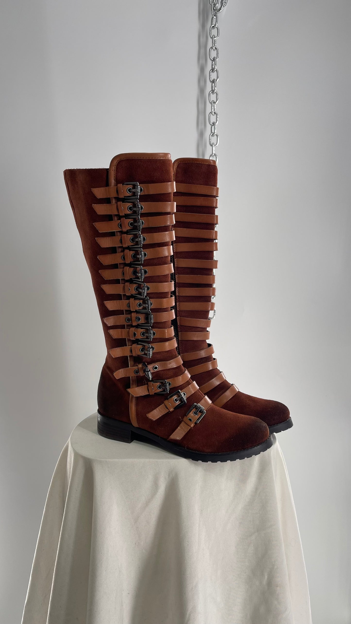 Deadstock Vintage LUXURY REBEL Suede Leather Buckle Boots (36)