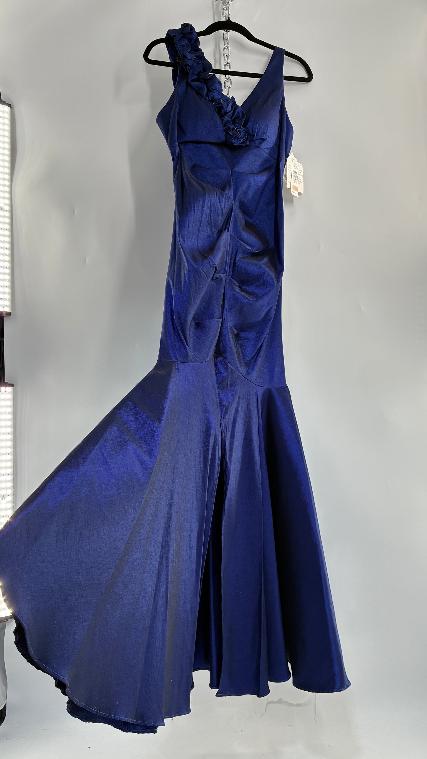 Deadstock Vintage Iridescent Metallic Taffeta Royal Blue Ruched Bodice and Floral Appliqué Gown (12)