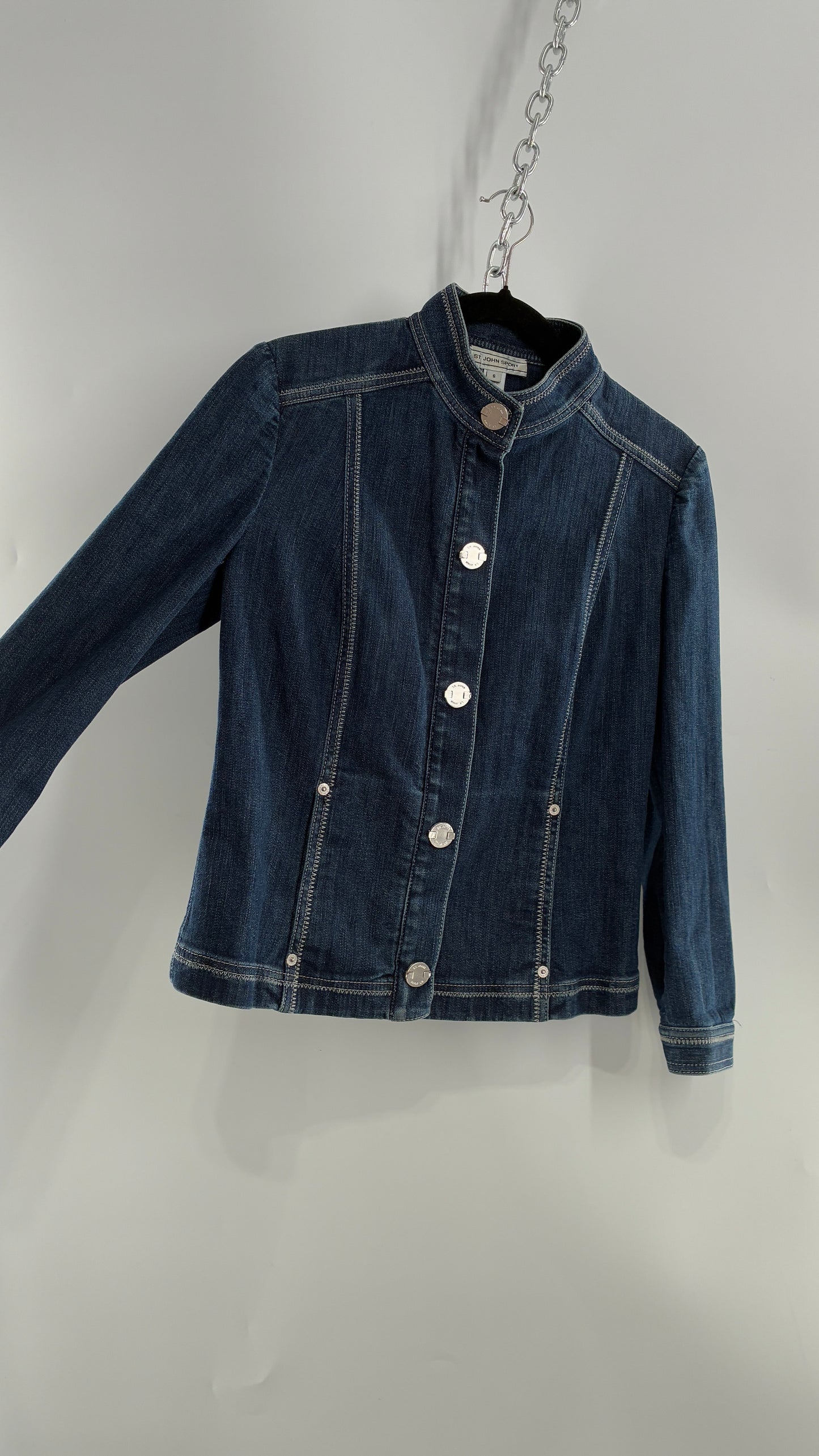 Vintage ST JOHN SPORT Medium Wash Denim Zip Up Jacket (Small)