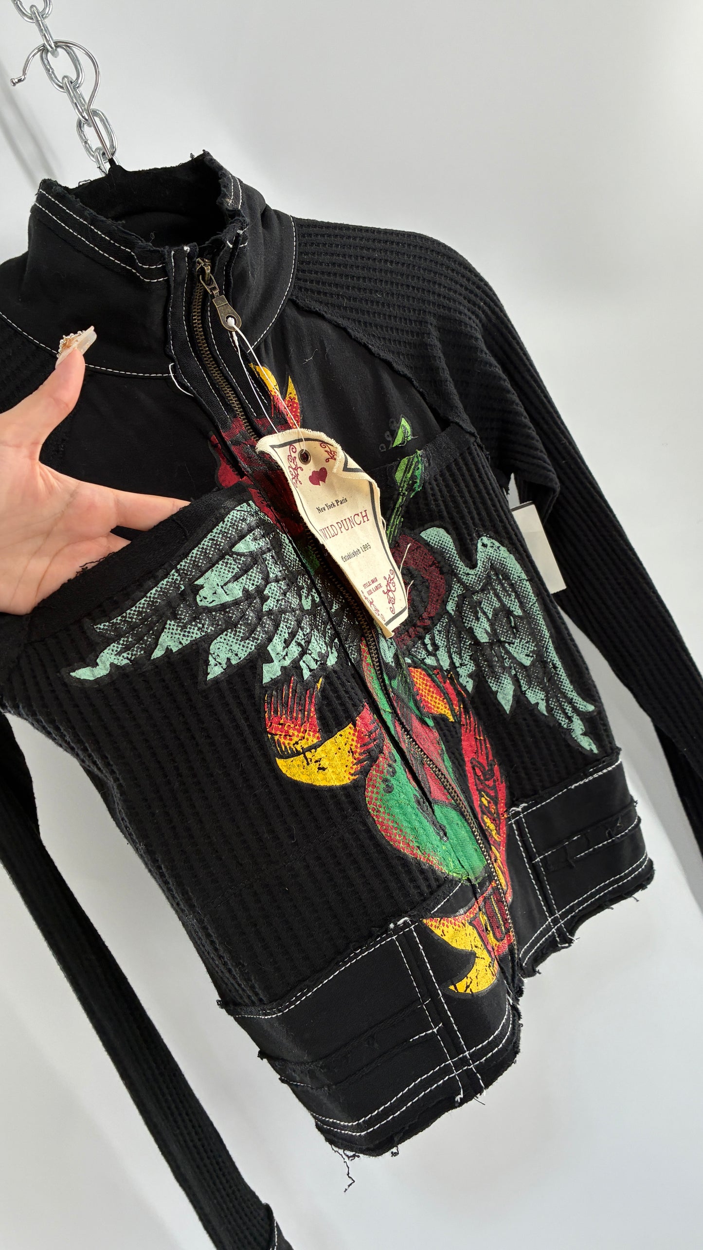 Deadstock 1990s Vintage WILD PUNCH Cropped Graphic Zip Up (Large)