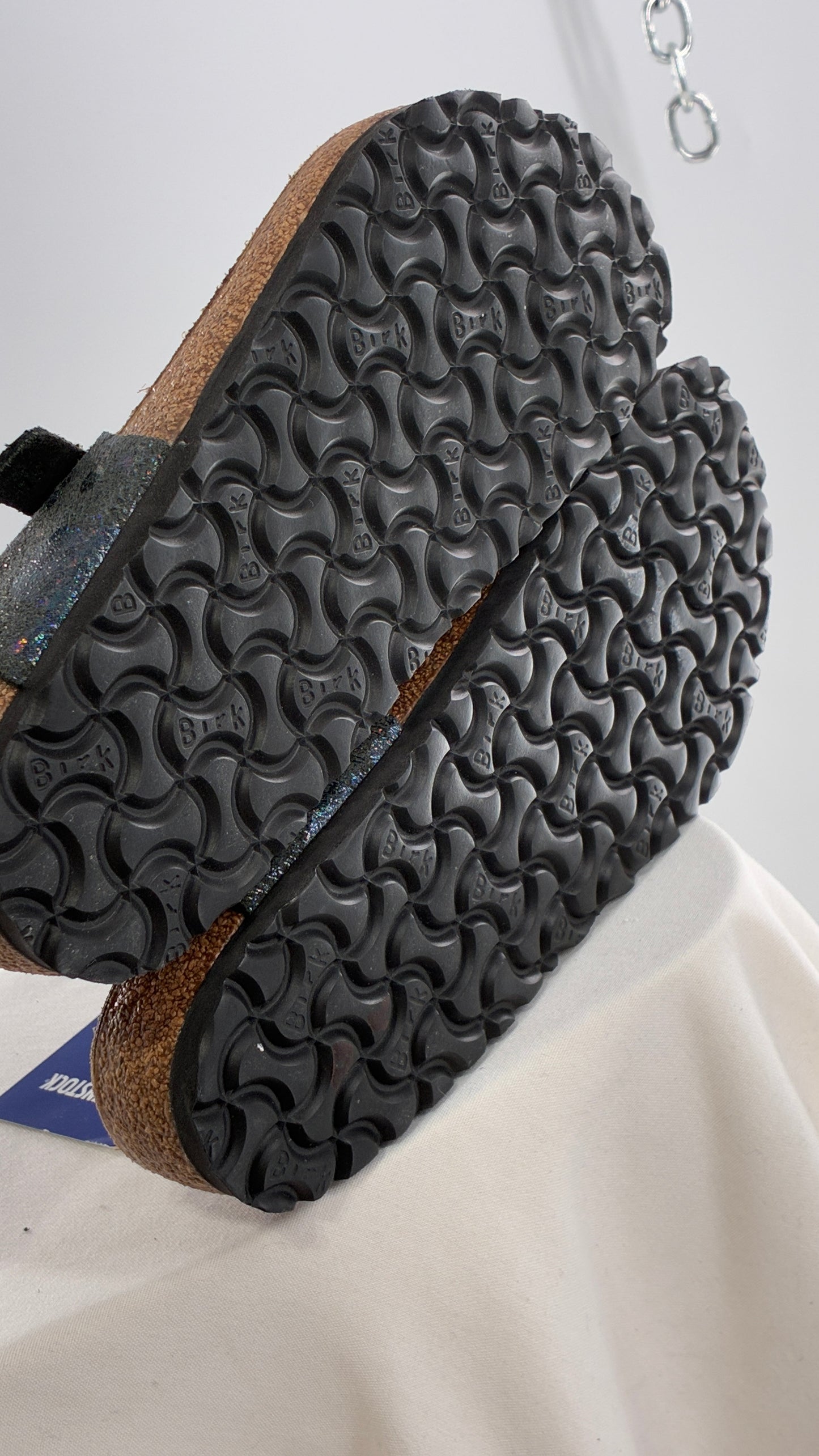 BIRKENSTOCK Sandal Iridescent Navy Thong Sandal with Tags Attached (40)