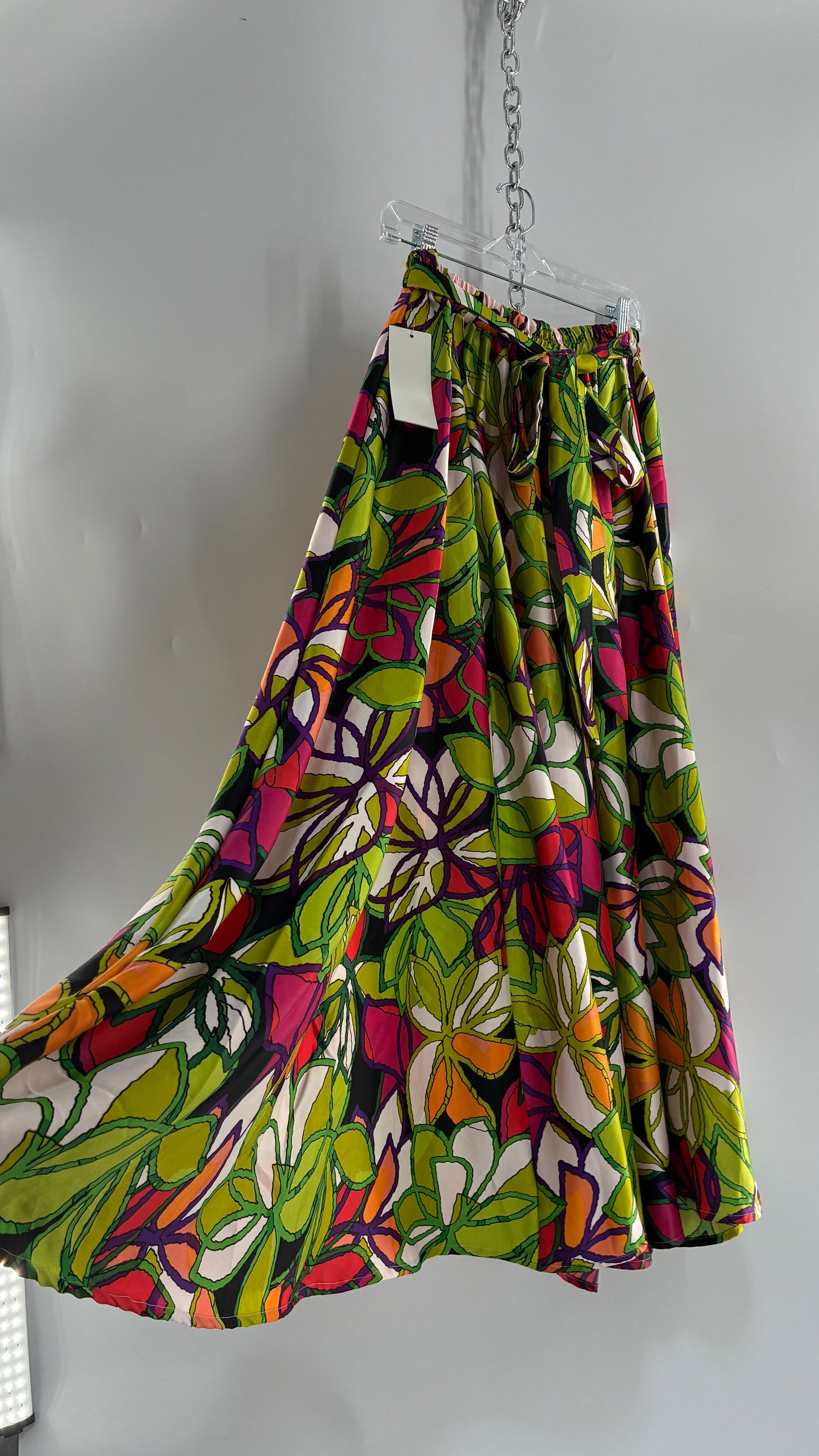 DEJA BLEU Tropical Vibrant Voluminous Maxi Skirt with Tags Attached (Large)