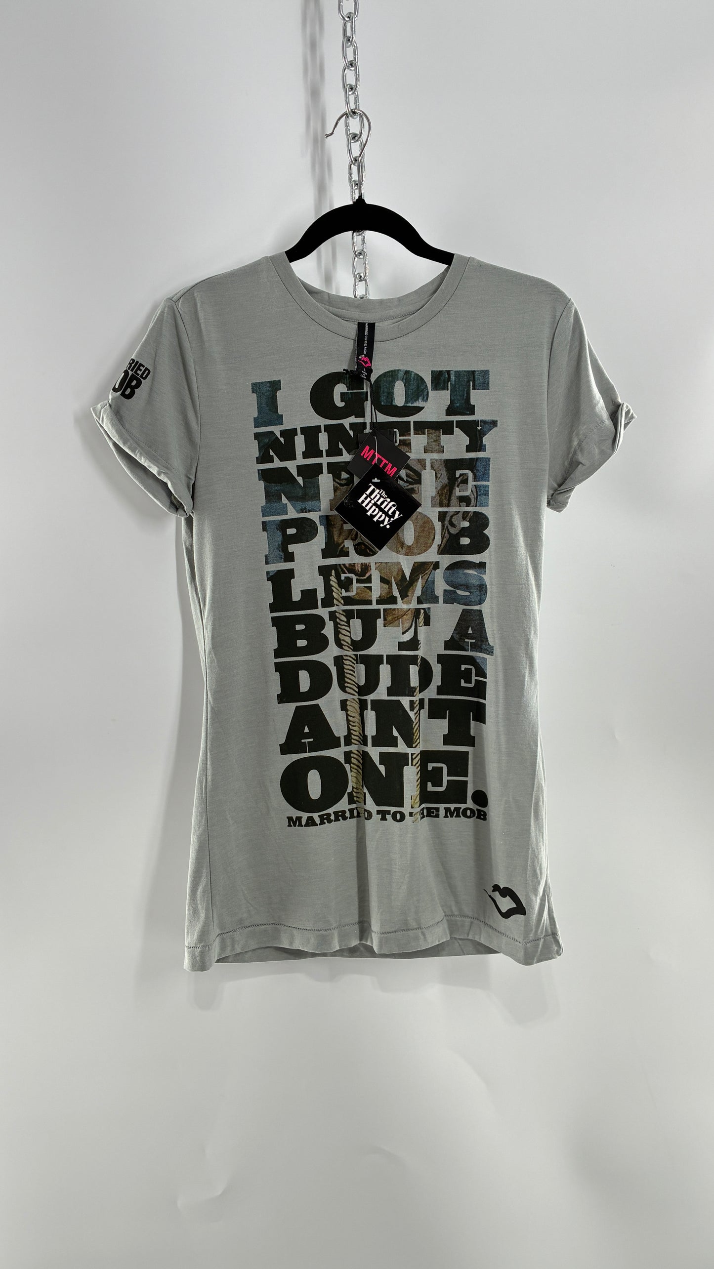 Vintage MARRIED TO THE MOB “I got 99 Problems But a Dude Ain’t One” Grey (Large)