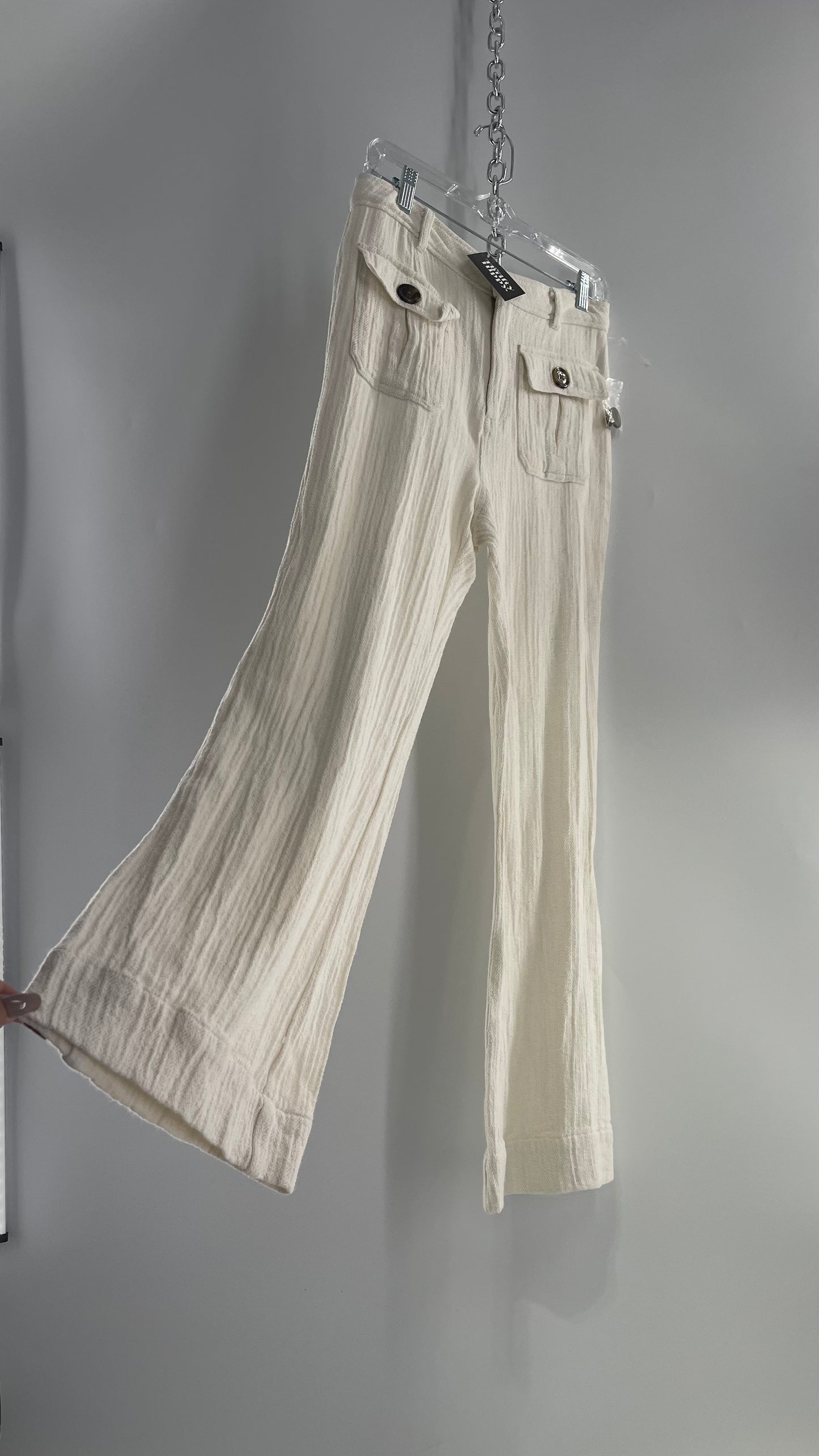 Free People White 55% Linen 45% Cotton Crimped Kickflare with Double Pockets and Brown Tropical Style Button (8)