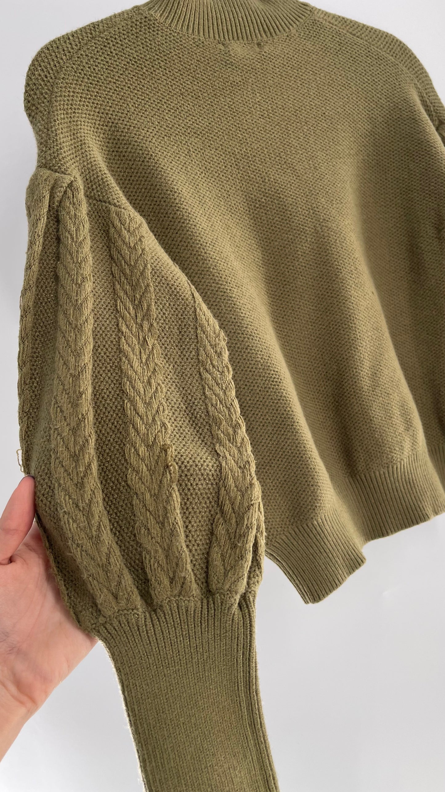 Anthropologie Current Air Los Angeles Thick Knit Green Bishop/Shakespeare Style Sleeve (Small)