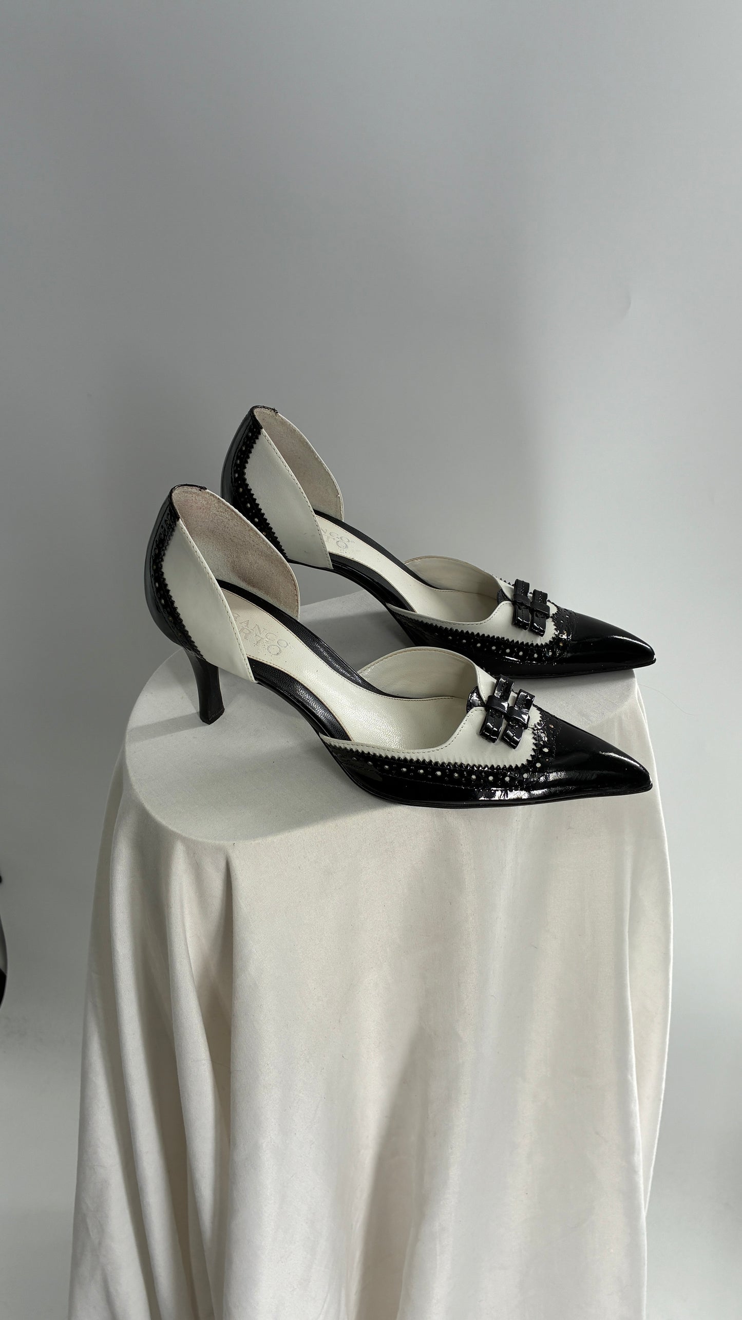 Vintage Franco Sarto Black and White Pointed Toe Tuxedo Heel (8)