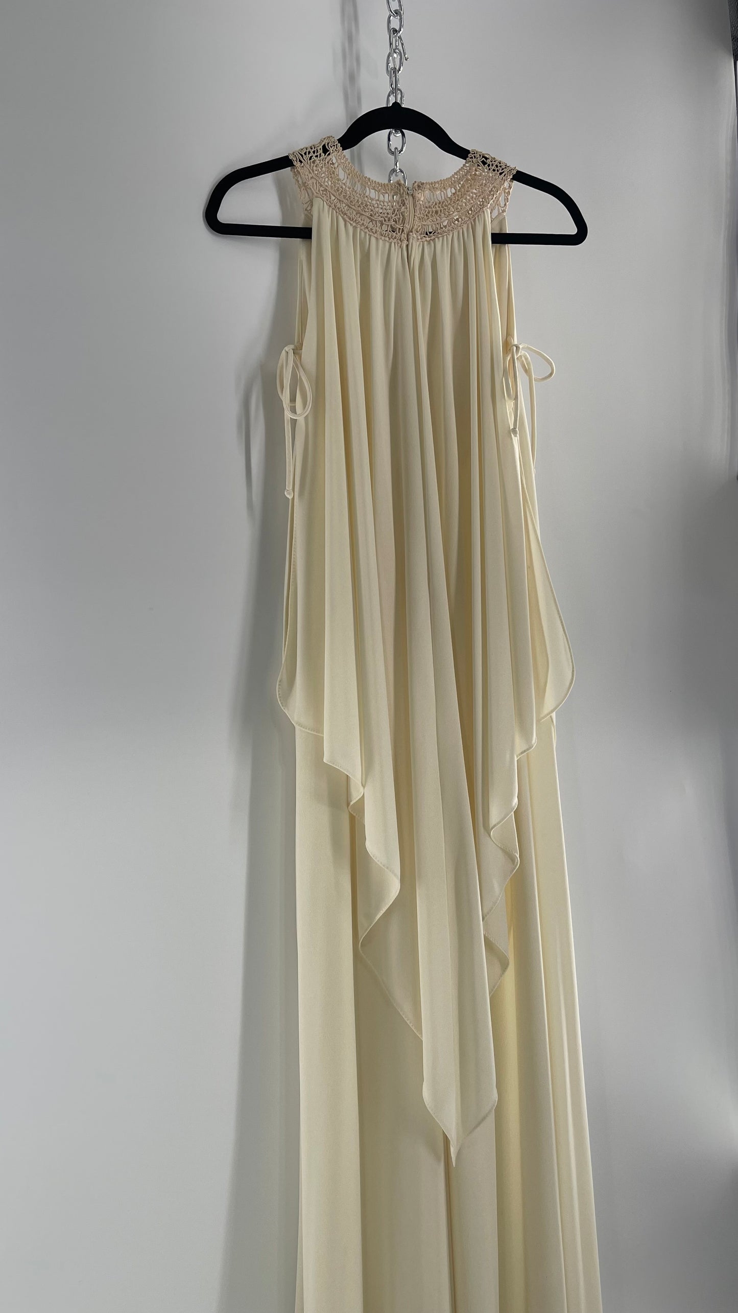 Vintage 1970s Off White Hand Made Goddess Gown with Draping Details, Tie Underarm, Pleated Body and Crochet/Macrame Neckline Detail (XS/S)