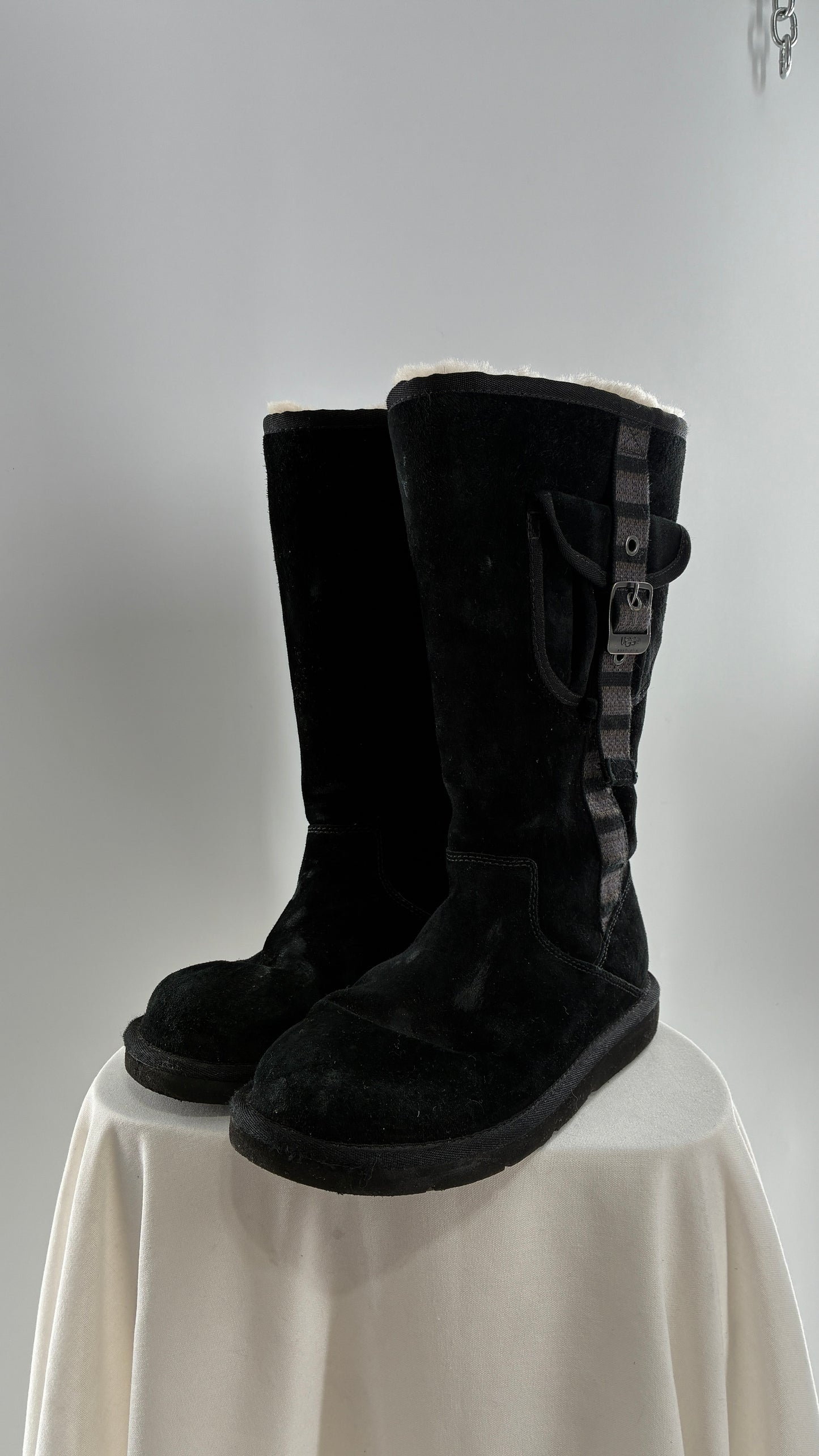 UGG Australia Black Suede Tall Cargo Boot (6)