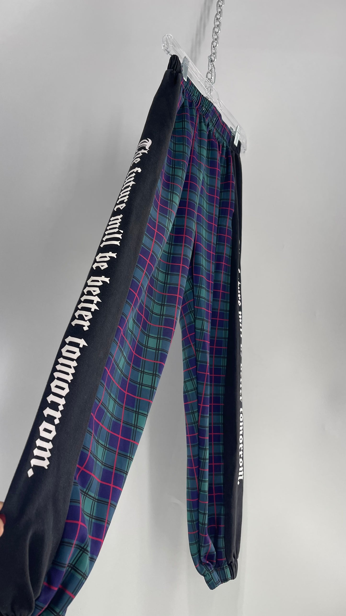 DFF White Men’s Plaid “The Future Will Be Better Tomorrow” Sweats (Small)