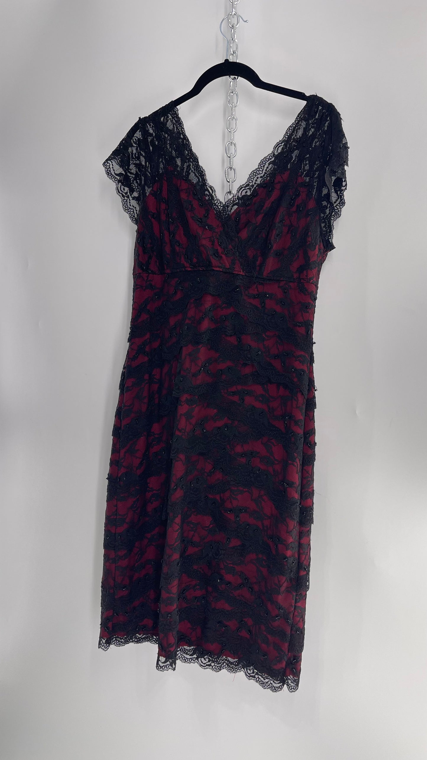 Vintage Marina Vampira Mídi Dress with Beading and Scalloped Black Lace Over Red Underlay (12) (Consigned)