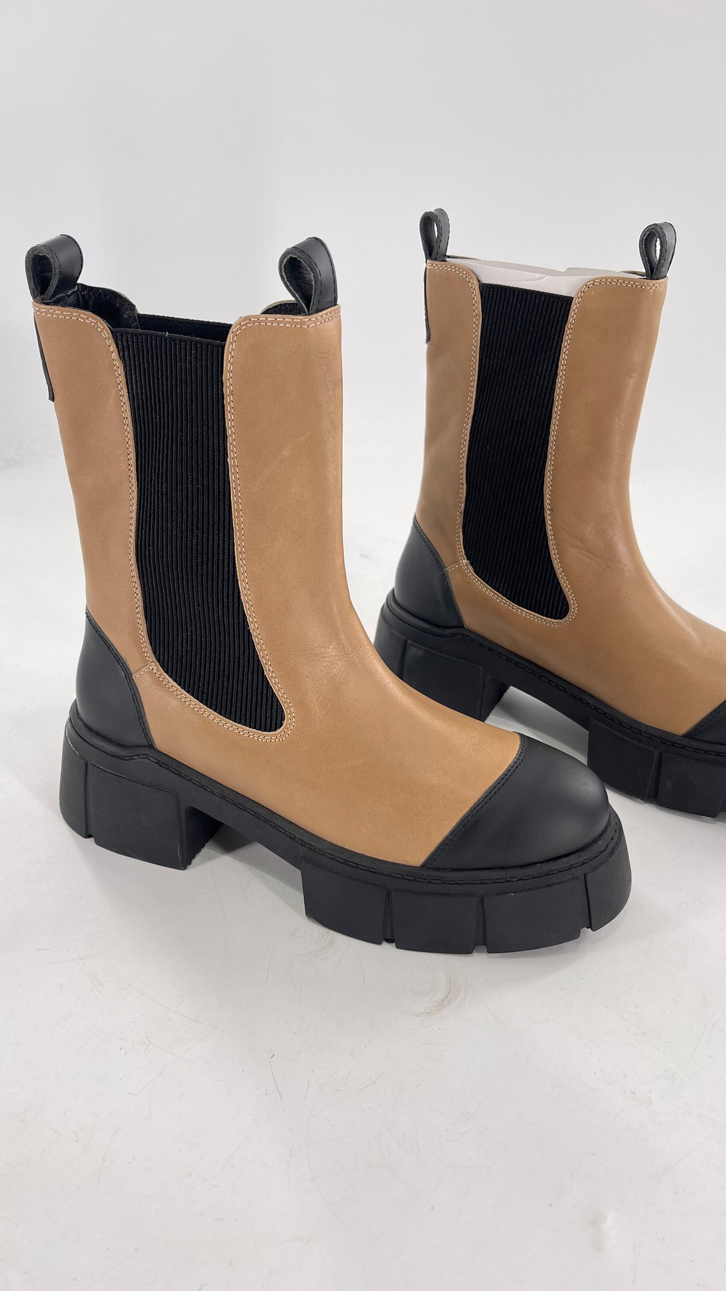 Free People James Chelsea Boot Tan with Chunky Heel and Raised Platform Sole (37.5)