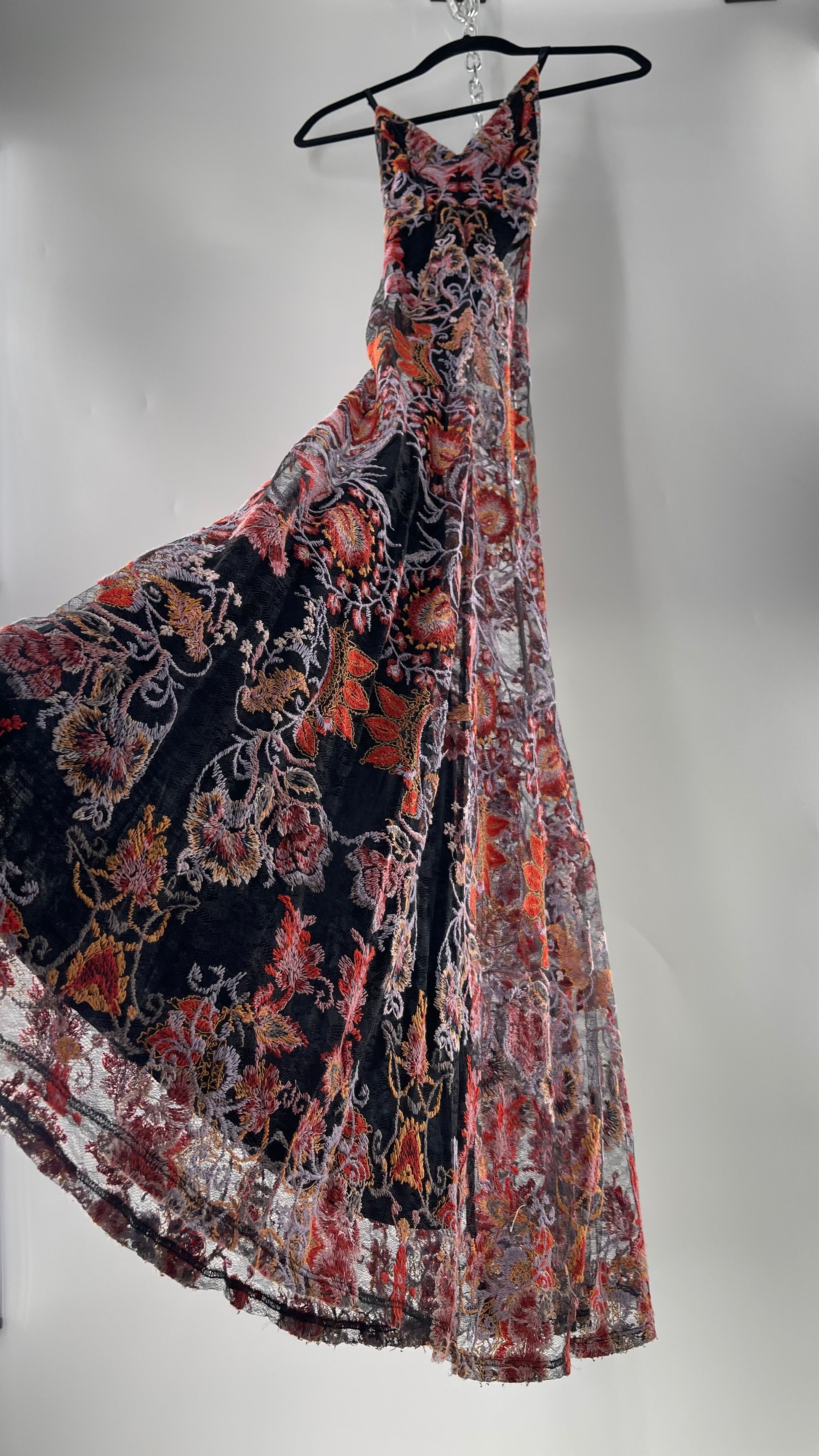 Free People Black Fall Toned Floral Embroidered Tule Sleeveless Maxi D The Thrifty Hippy Free People Black Fall Toned Floral Embroidered Tule Sleeveless Maxi D The Thrifty Hippy