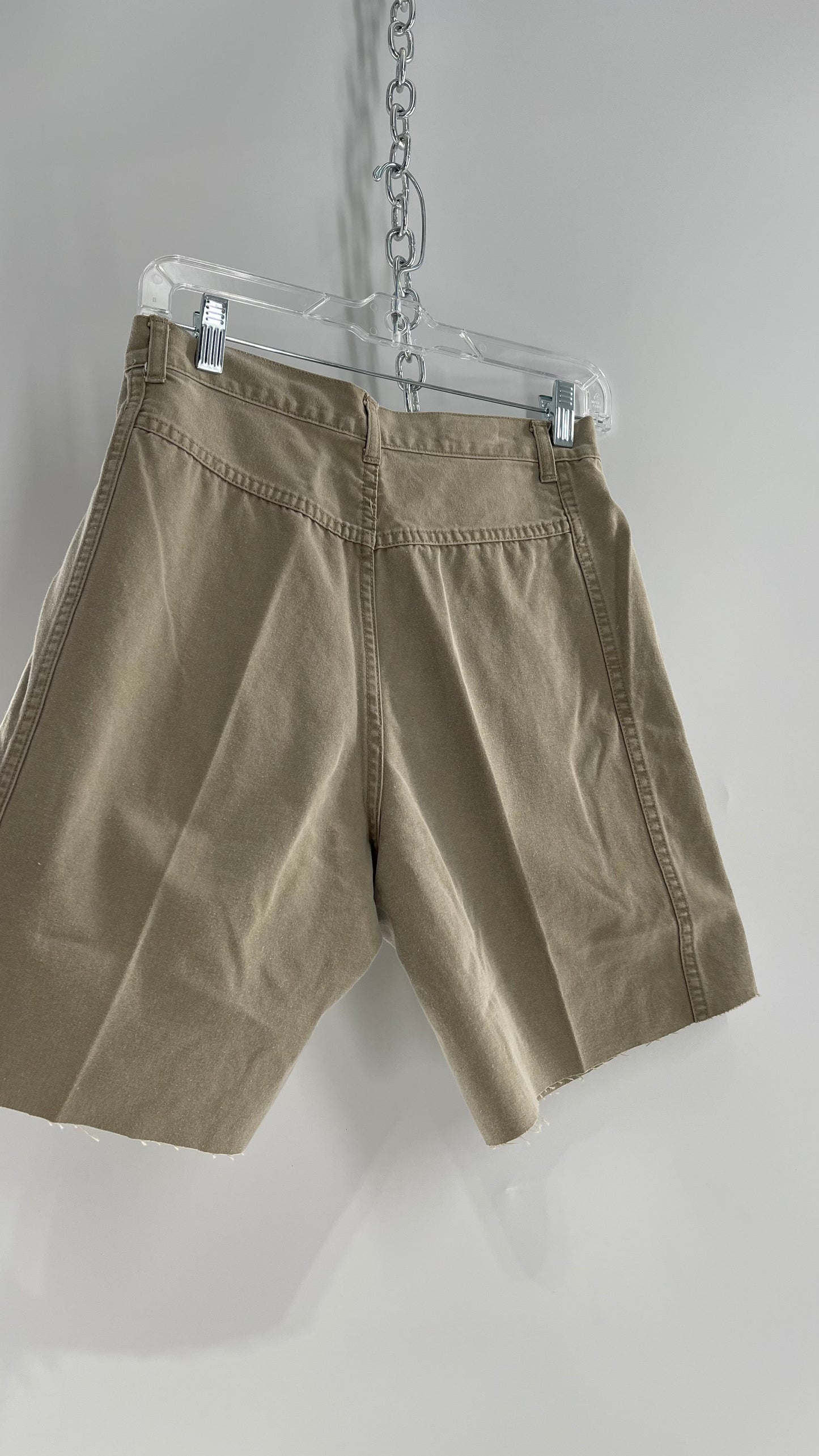 Vintage Bridgewater Trading Company High Waisted Khaki Short with Pleating (11)