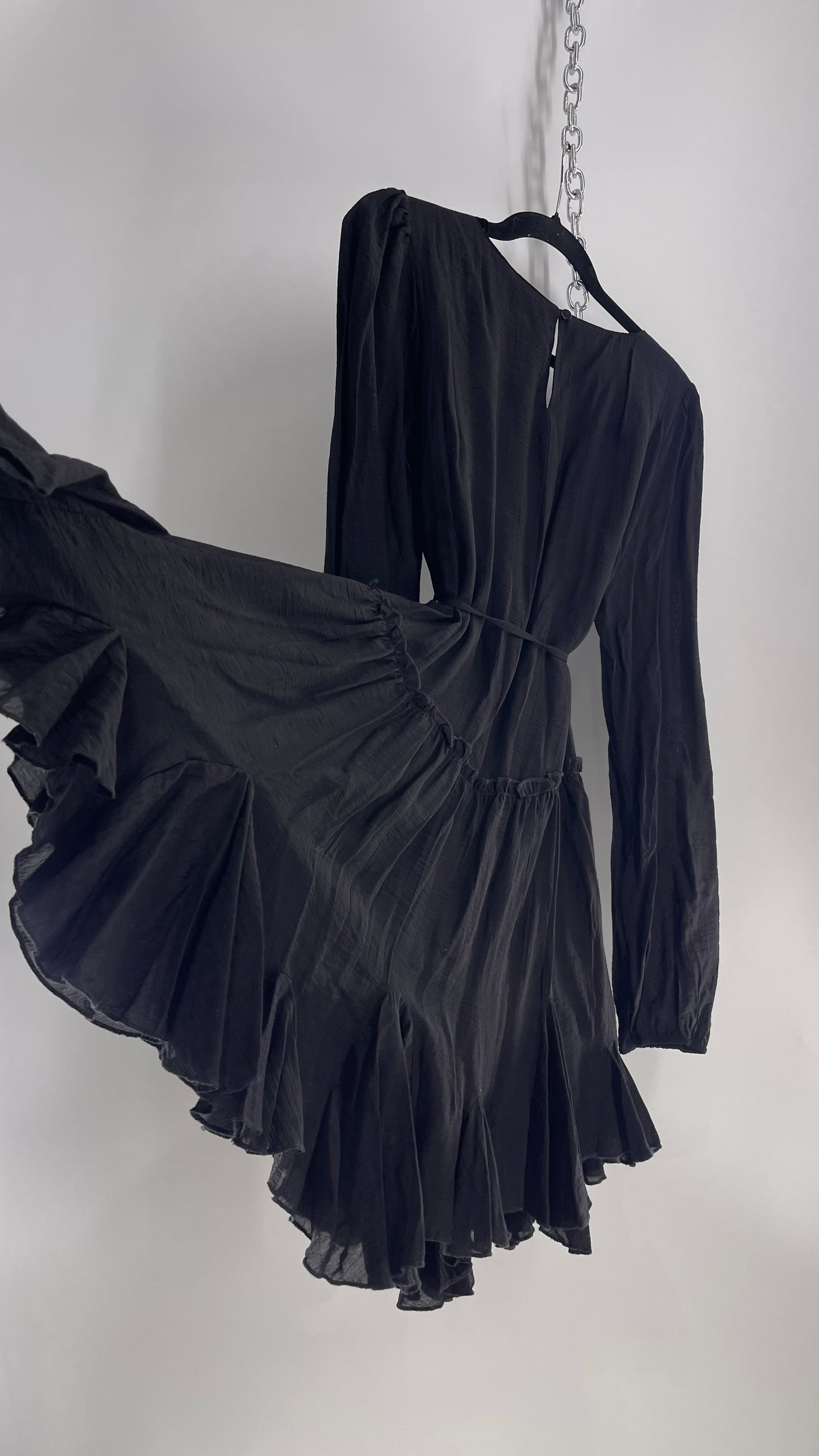 BluIvy Black Balloon Sleeve Voluminous Skirt Mini Dress with Tags Attached (Medium)