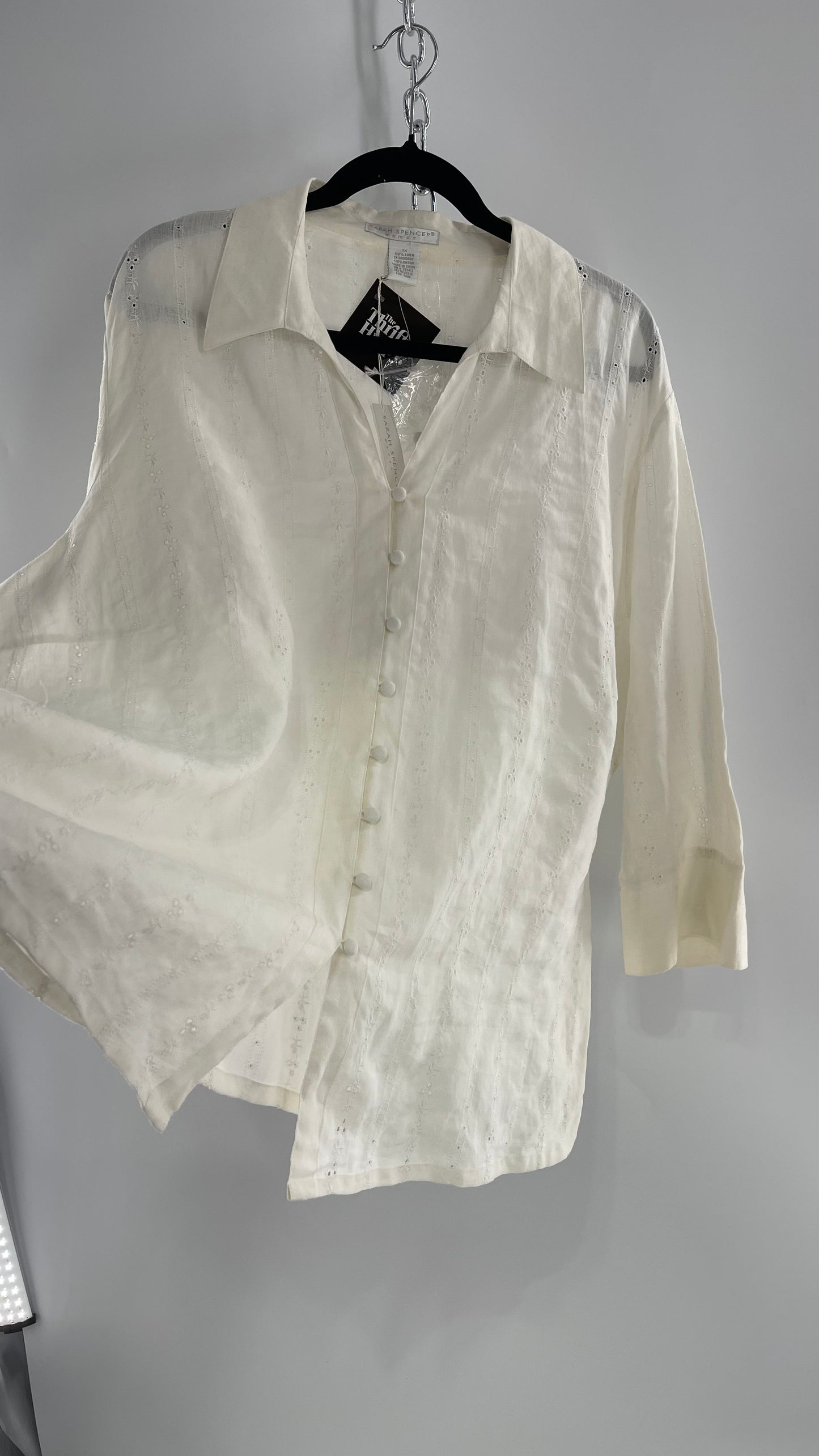 Sarah Spencer Off White 100% Embroidered Linen Blouse with Tags Attached (3X)