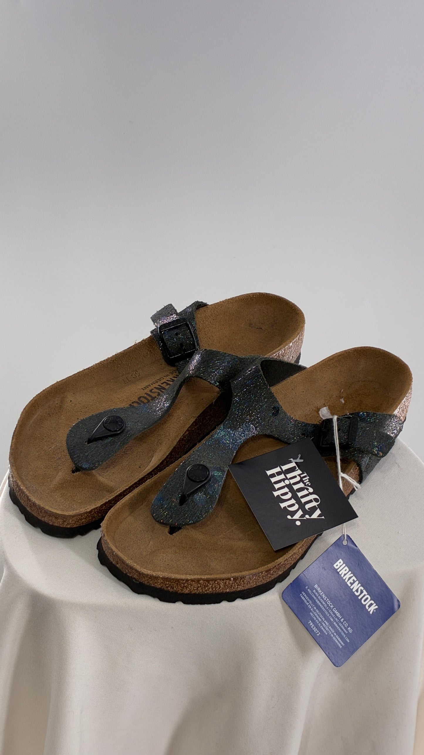 BIRKENSTOCK Sandal Iridescent Navy Thong Sandal with Tags Attached (40)