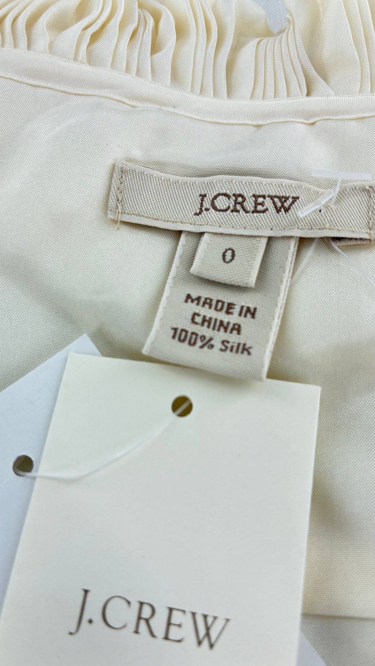 Vintage JCREW Ivory 100% Silk Button Front Sleeveless with Ruffled Neckline (0)