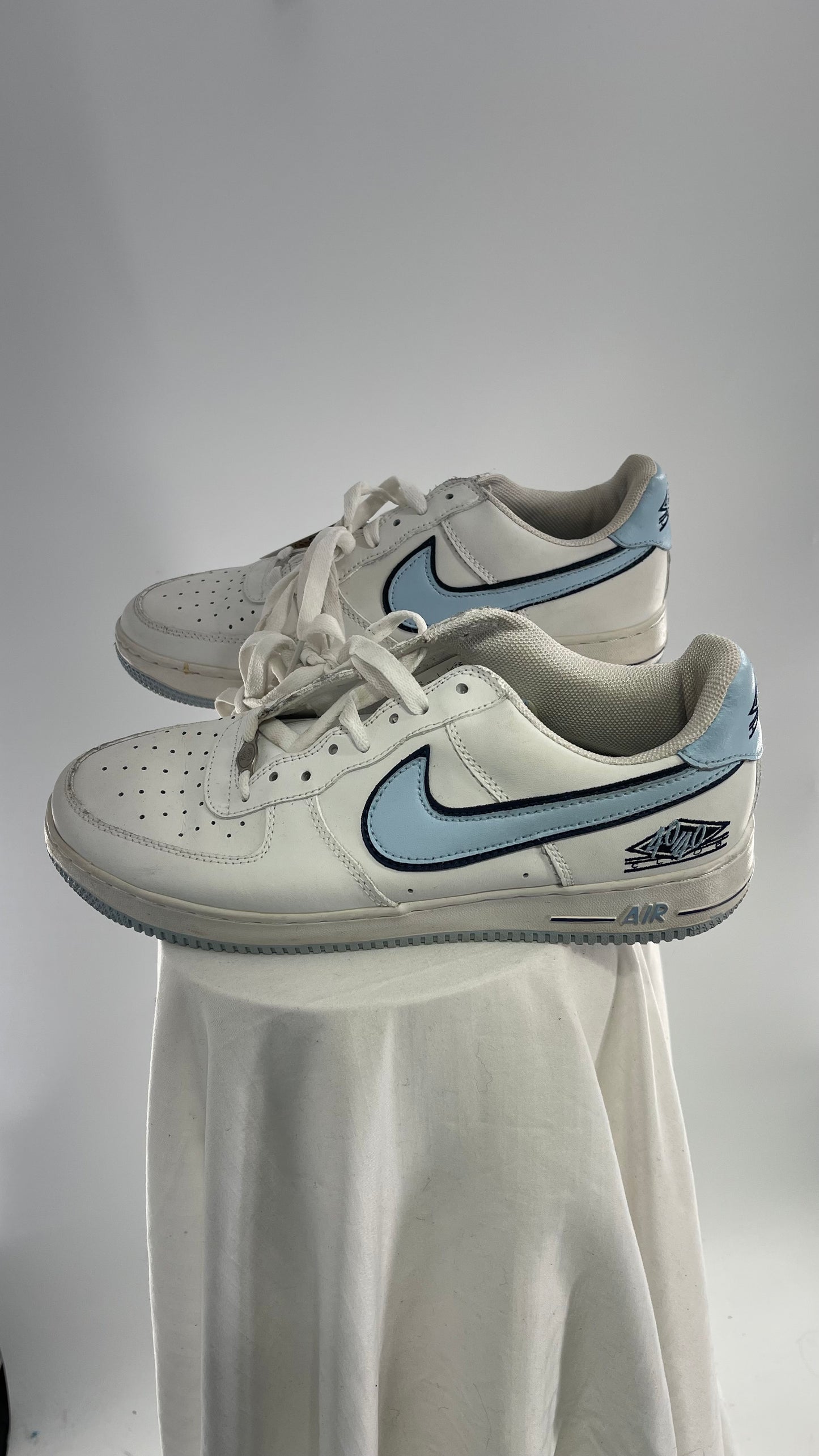 Super RARE Jay-Z 40/40 Nike Club Air (10)