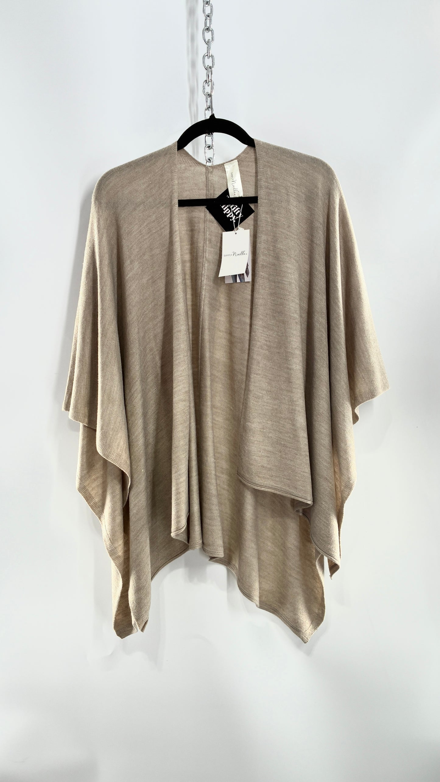 Simply NOELLE Beige Knit Cape with Tags Attached (One Size)