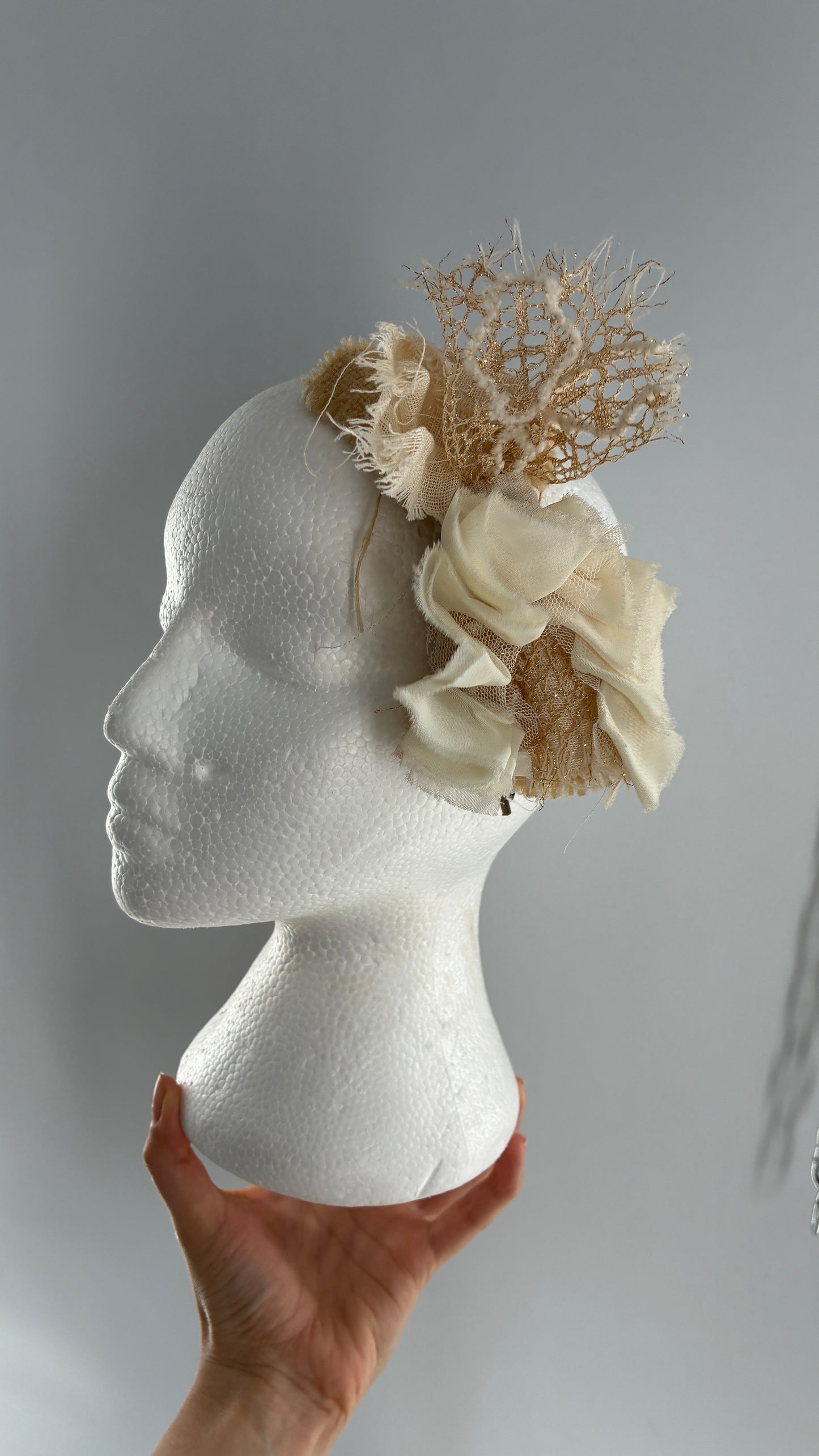 Vintage FARMER Handmade Discrete Headband with Oversized Beige Gold Bow Appliqué