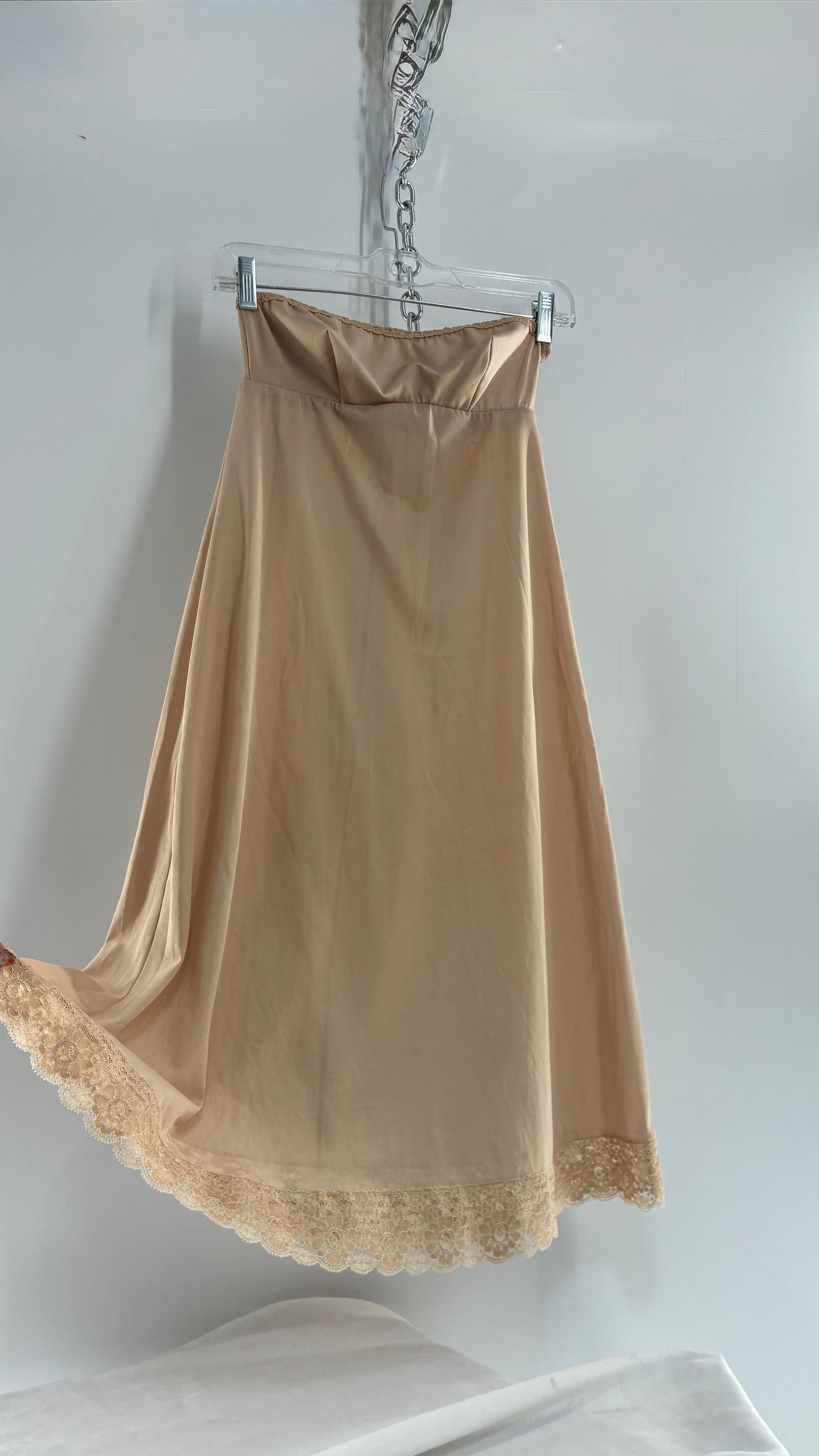 Vintage FORMFIT ROGERS Nude Slip Dress with Lace Trim (9/10)