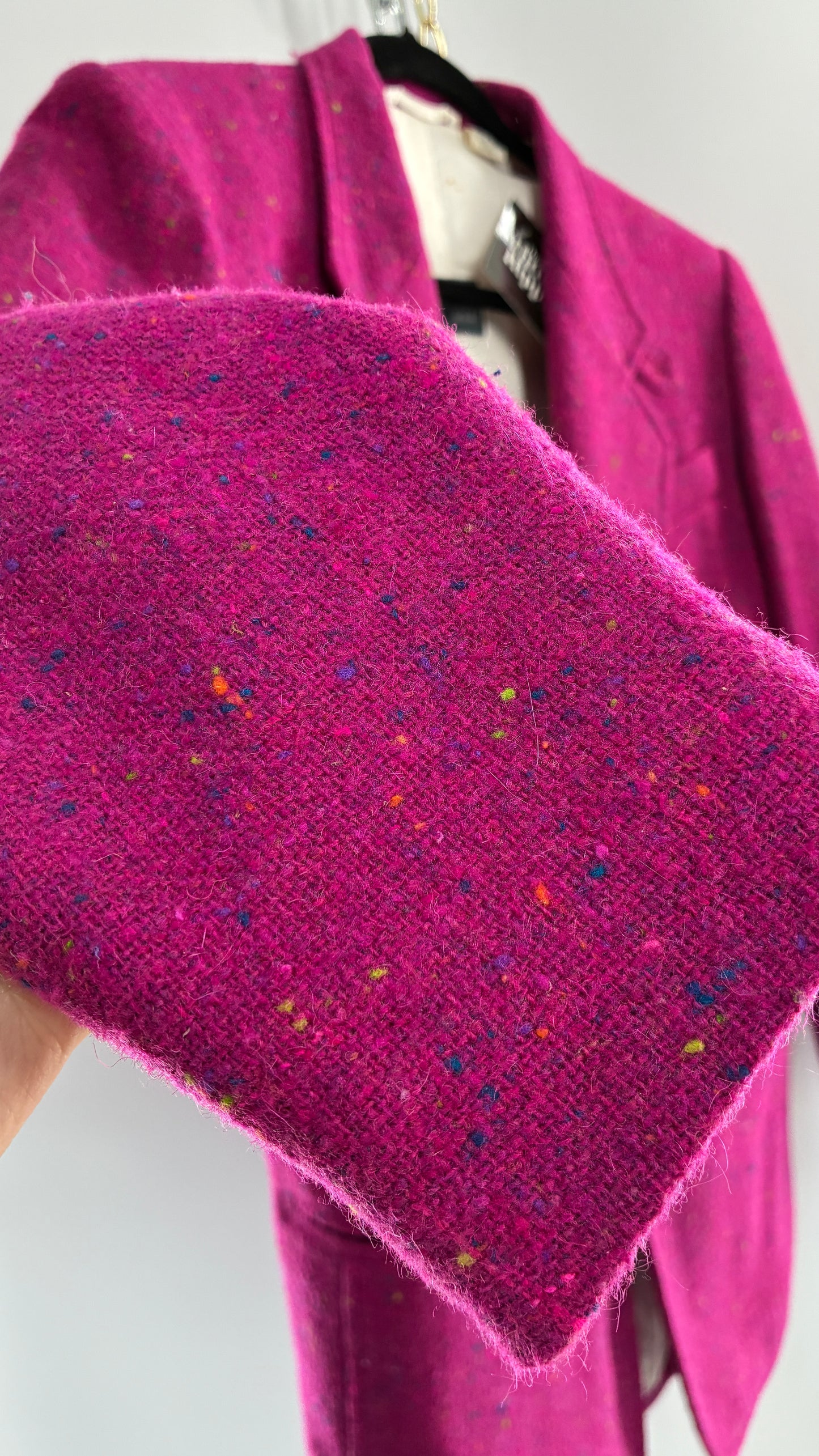 Vintage LIZWEAR Fuchsia Confetti Wool Blazer with Bronze Buttons (4)