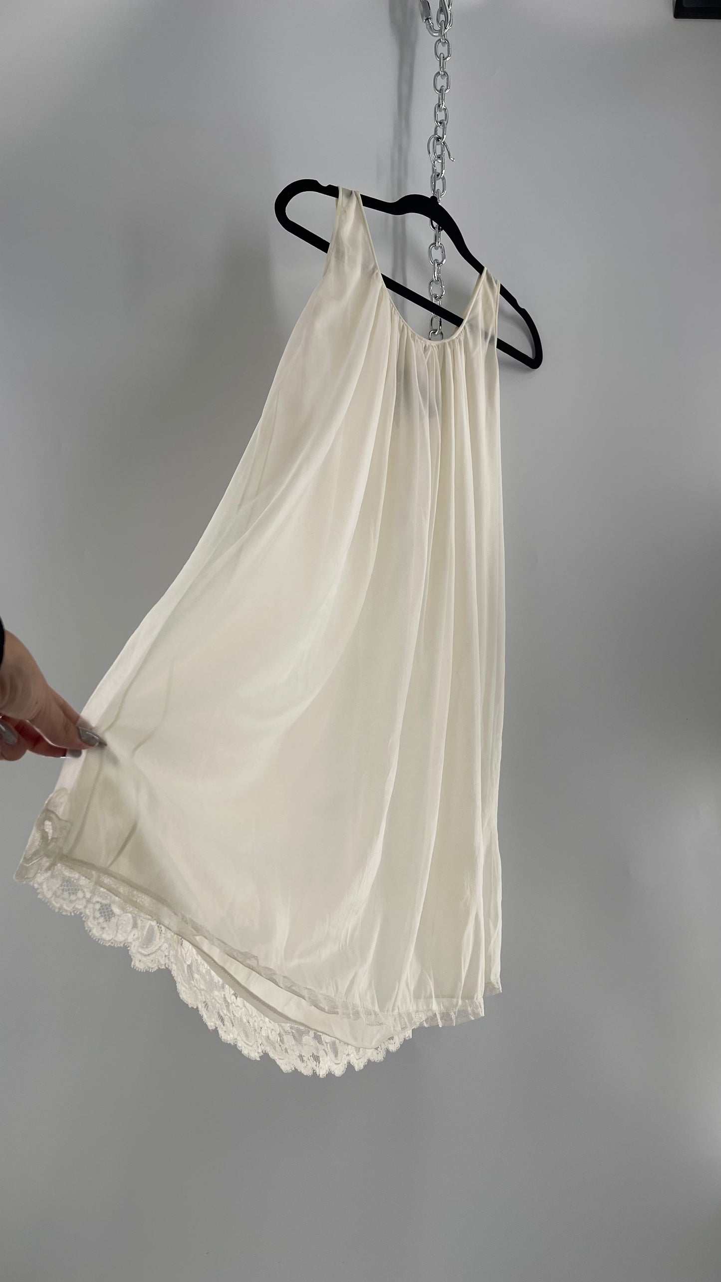 Vintage Leonora Off White Camisole Slip Nightgown Dress with Lace Trim and Decal Detail (Small)