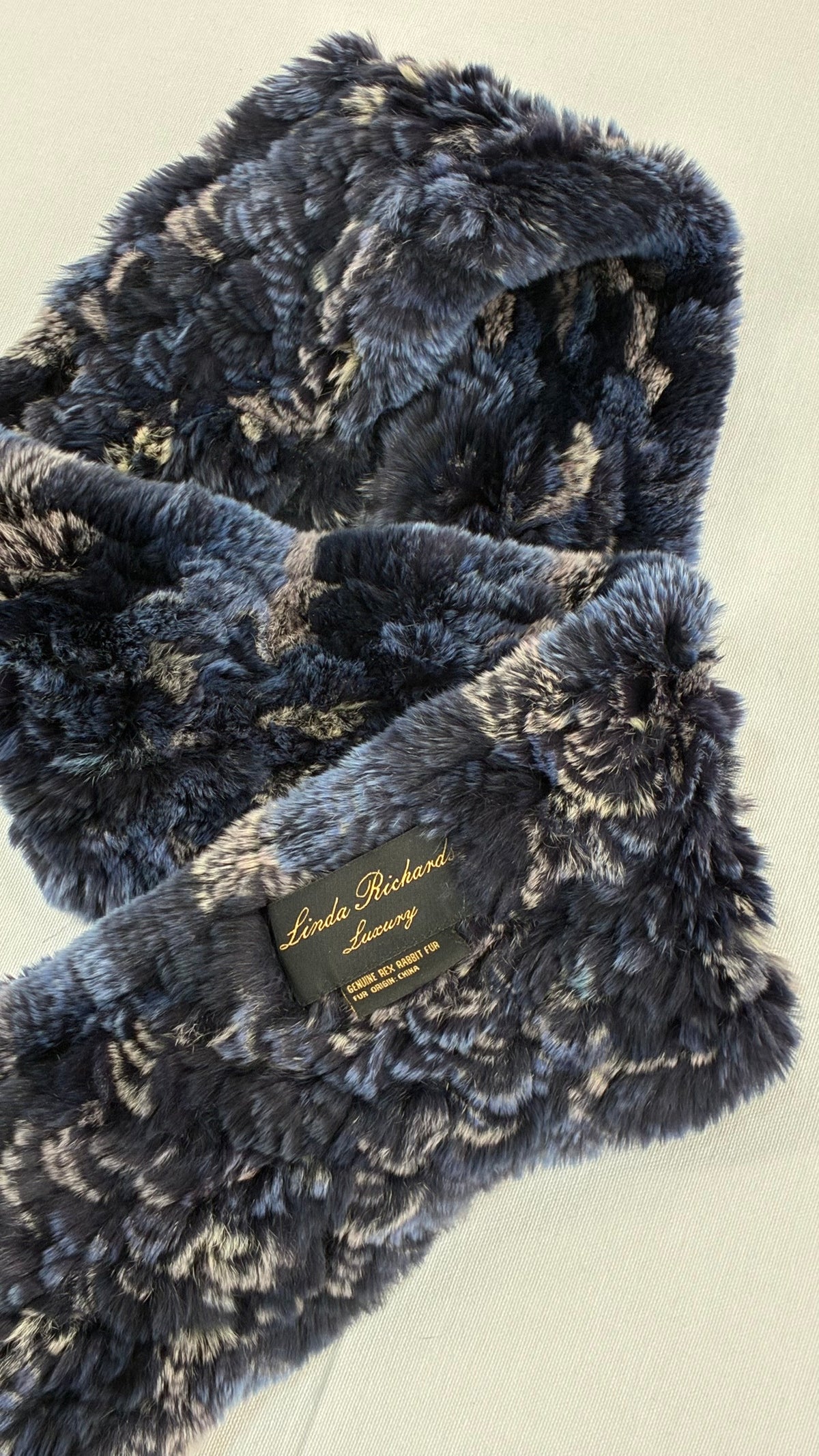 Vintage LINDA RICHARDS LUXURY Genuine Rabbit Fur Navy Scarf
