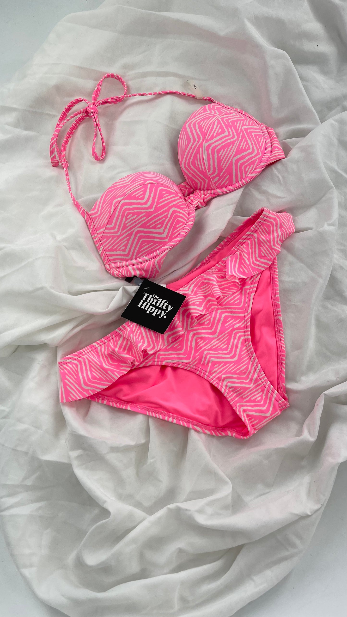 AERIE Pink Swim Set with Padded Underwire Top and Ruffled Bottoms (34C/M)