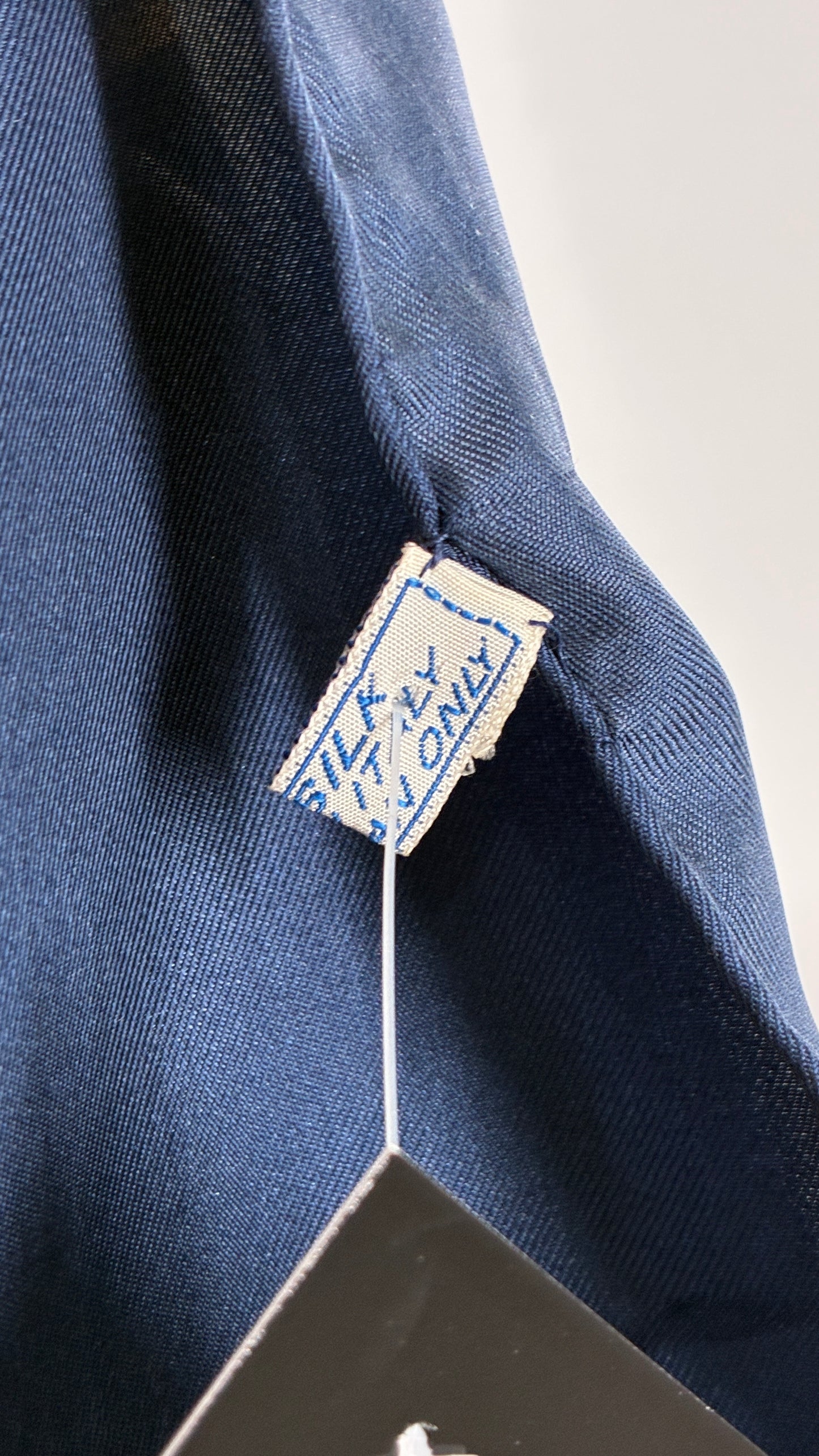 Vintage LEO BERRCETI CXII 100% Silk Scarf Made in Italy