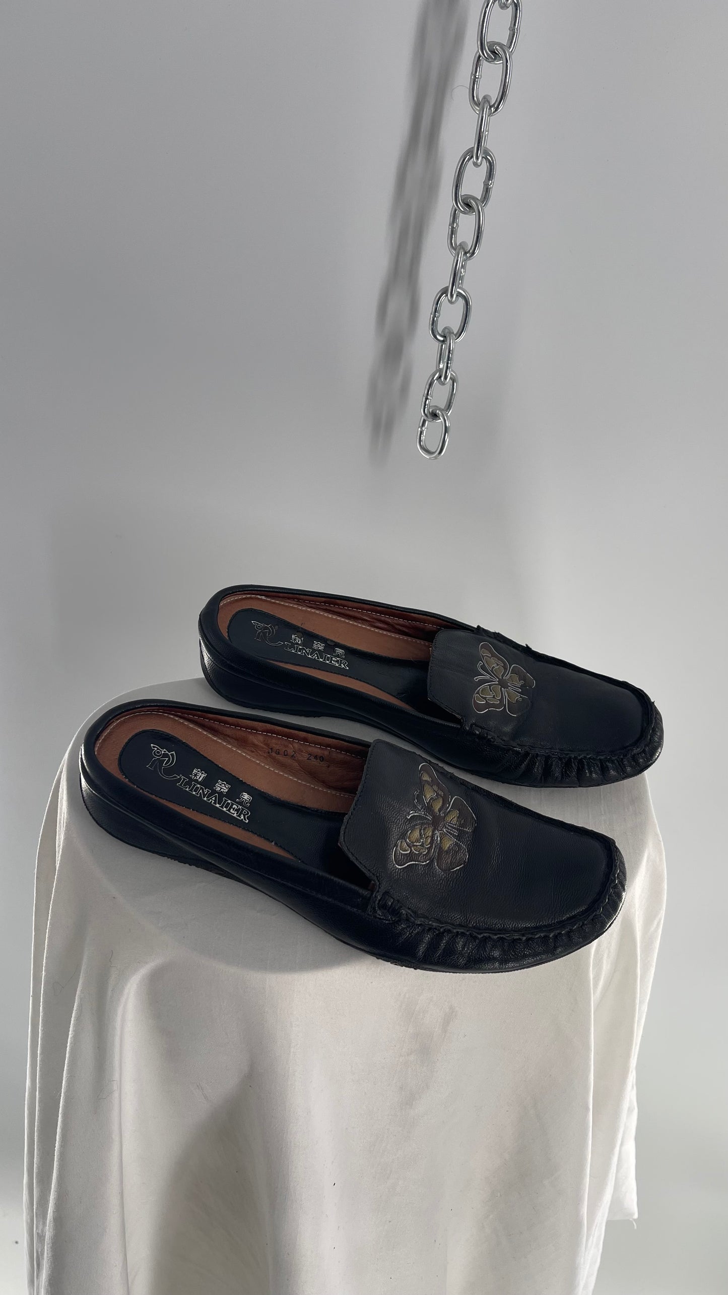 Vintage R Linaier Black Leather Slip Ons with Butterfly Embroidery (6)